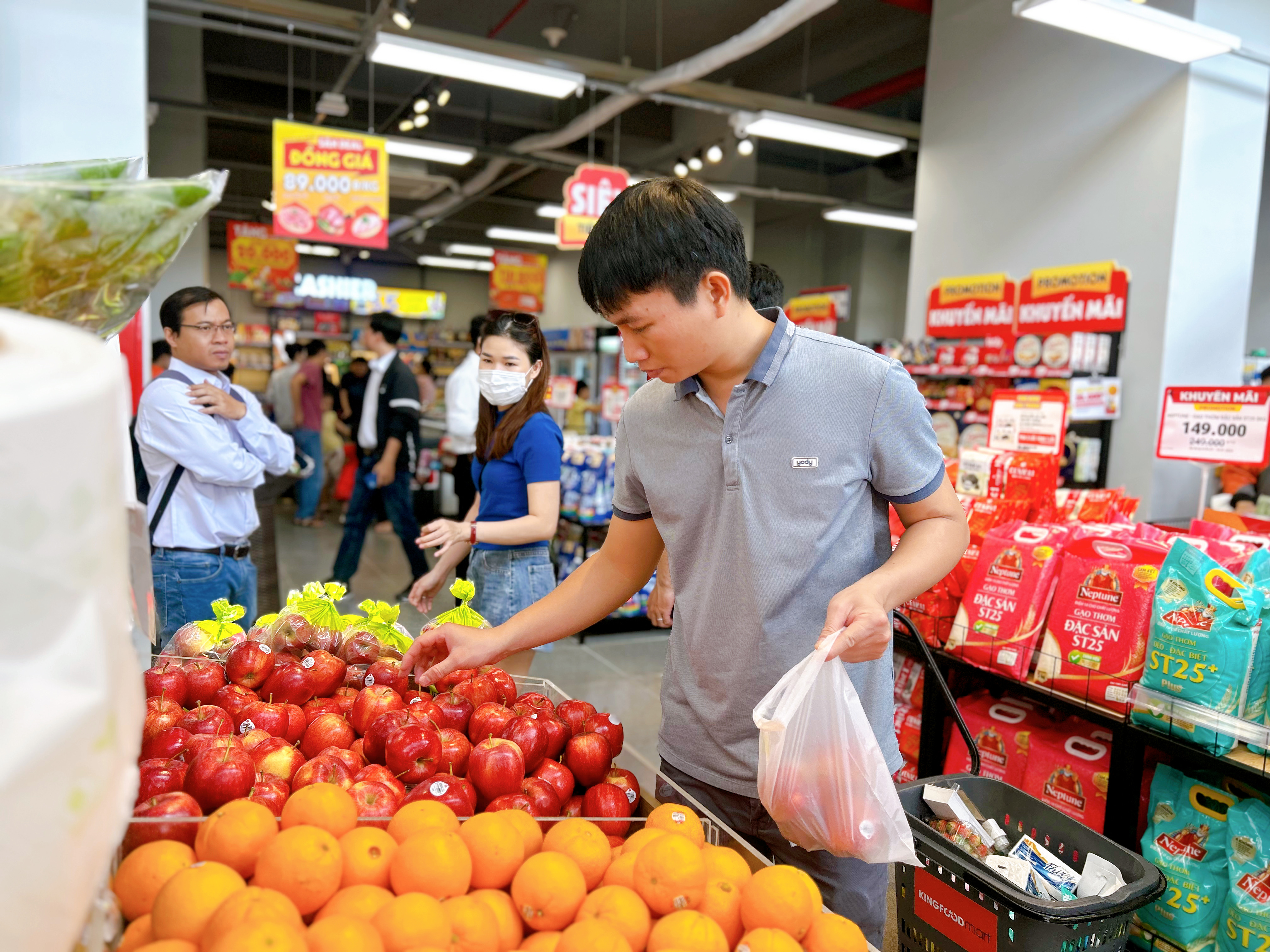 Kingfoodmart - Phường Long Trường, Hồ Chí Minh