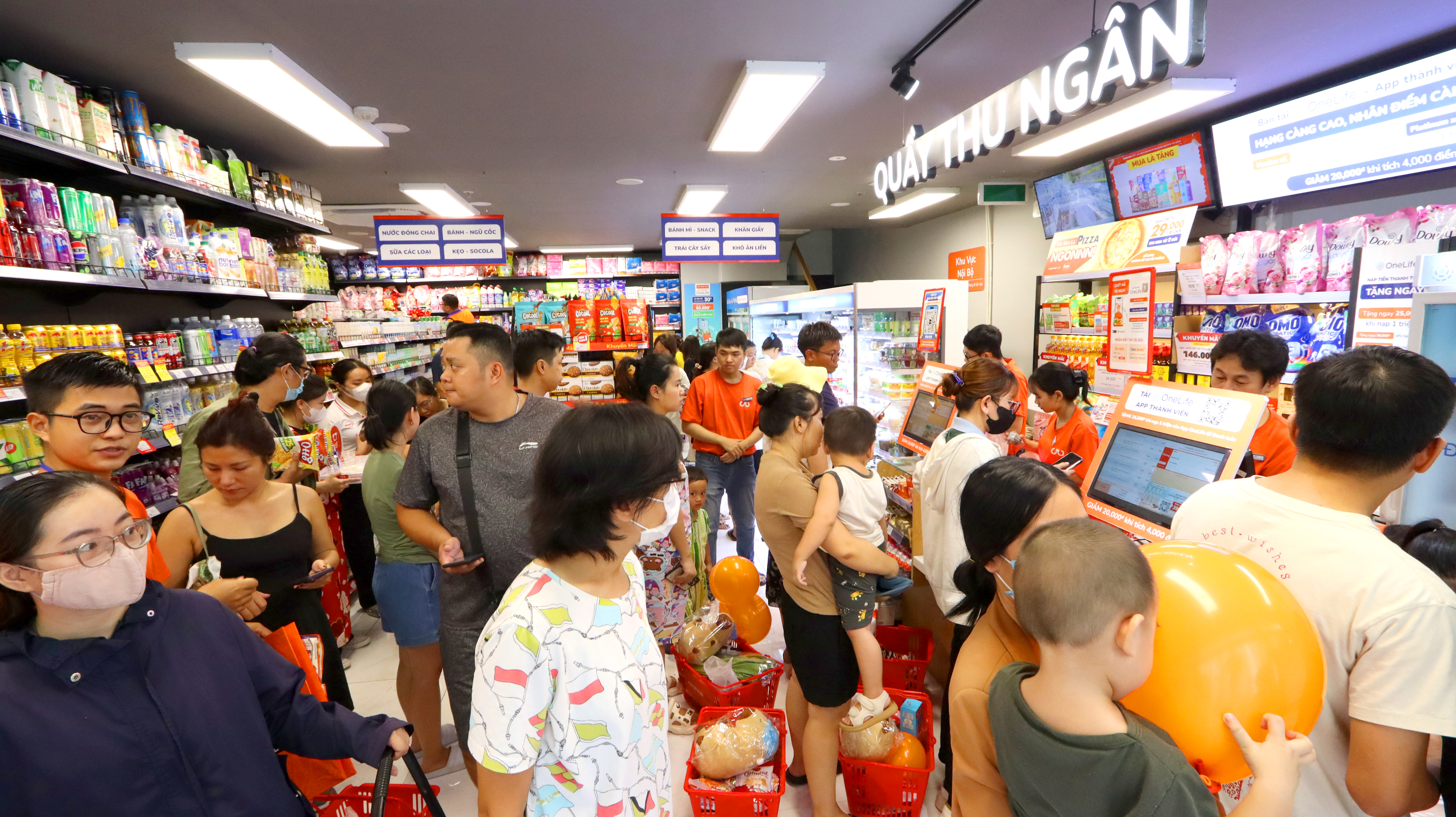 Kingfoodmart - Phường Long Trường, Hồ Chí Minh