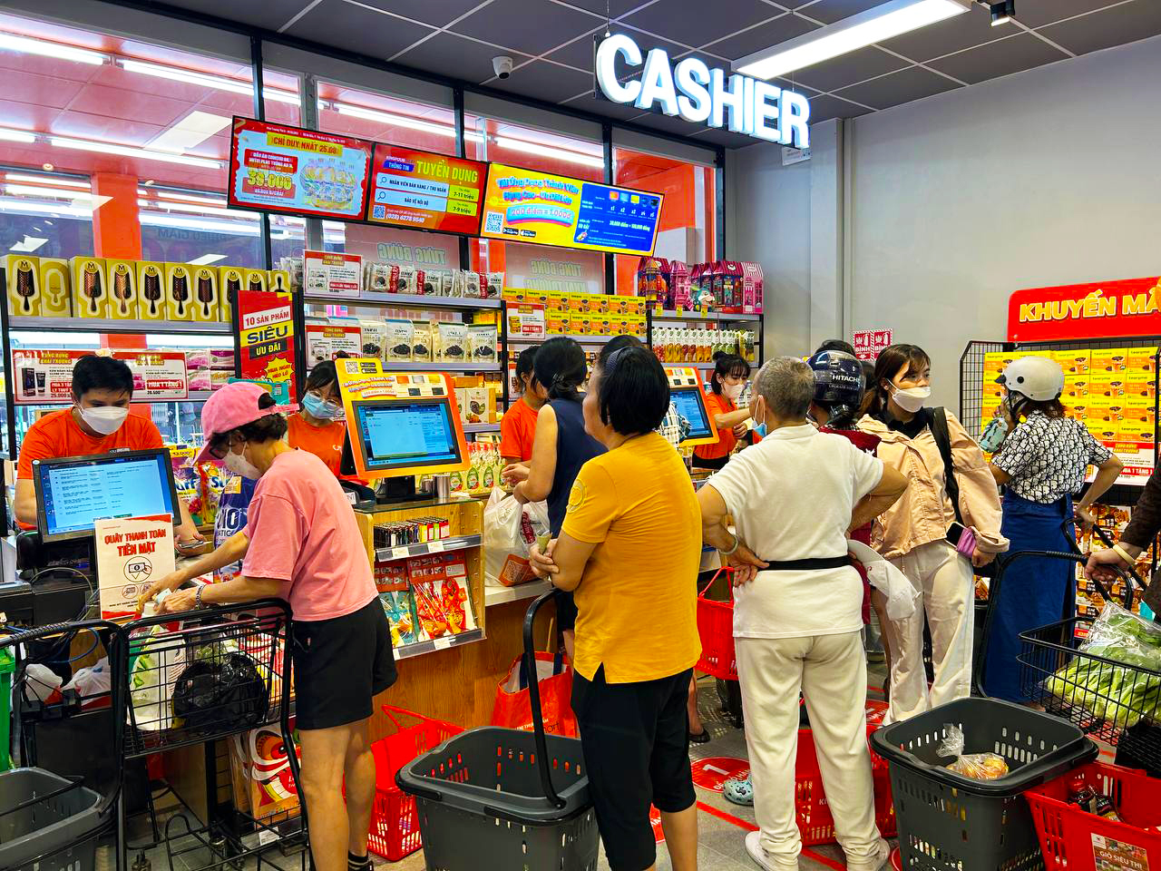 Kingfoodmart - Phường Tân Sơn Nhì, Hồ Chí Minh