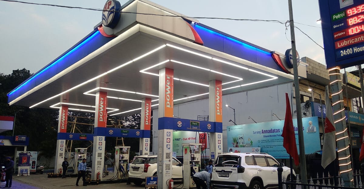 Hindustan Petroleum Corporation Limited - Saharanpur Chowk, Dehradun