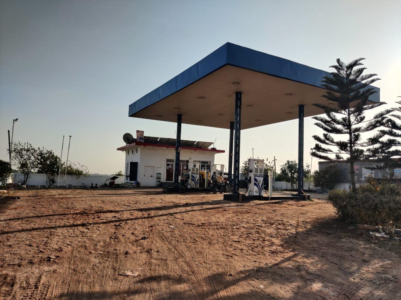 Hindustan Petroleum Corporation Limited - Paisiya Urf Konghusari, Maharajganj