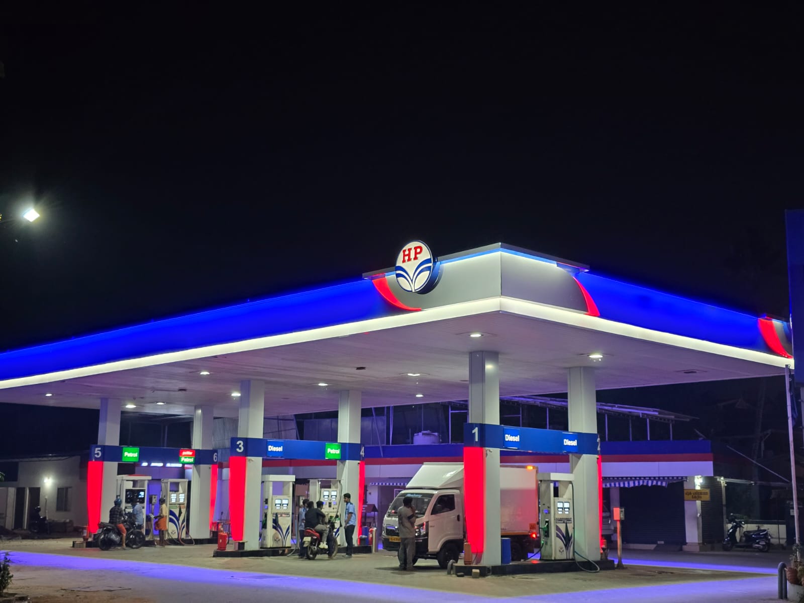 Hindustan Petroleum Corporation Limited - Irinjalakuda, Thrissur