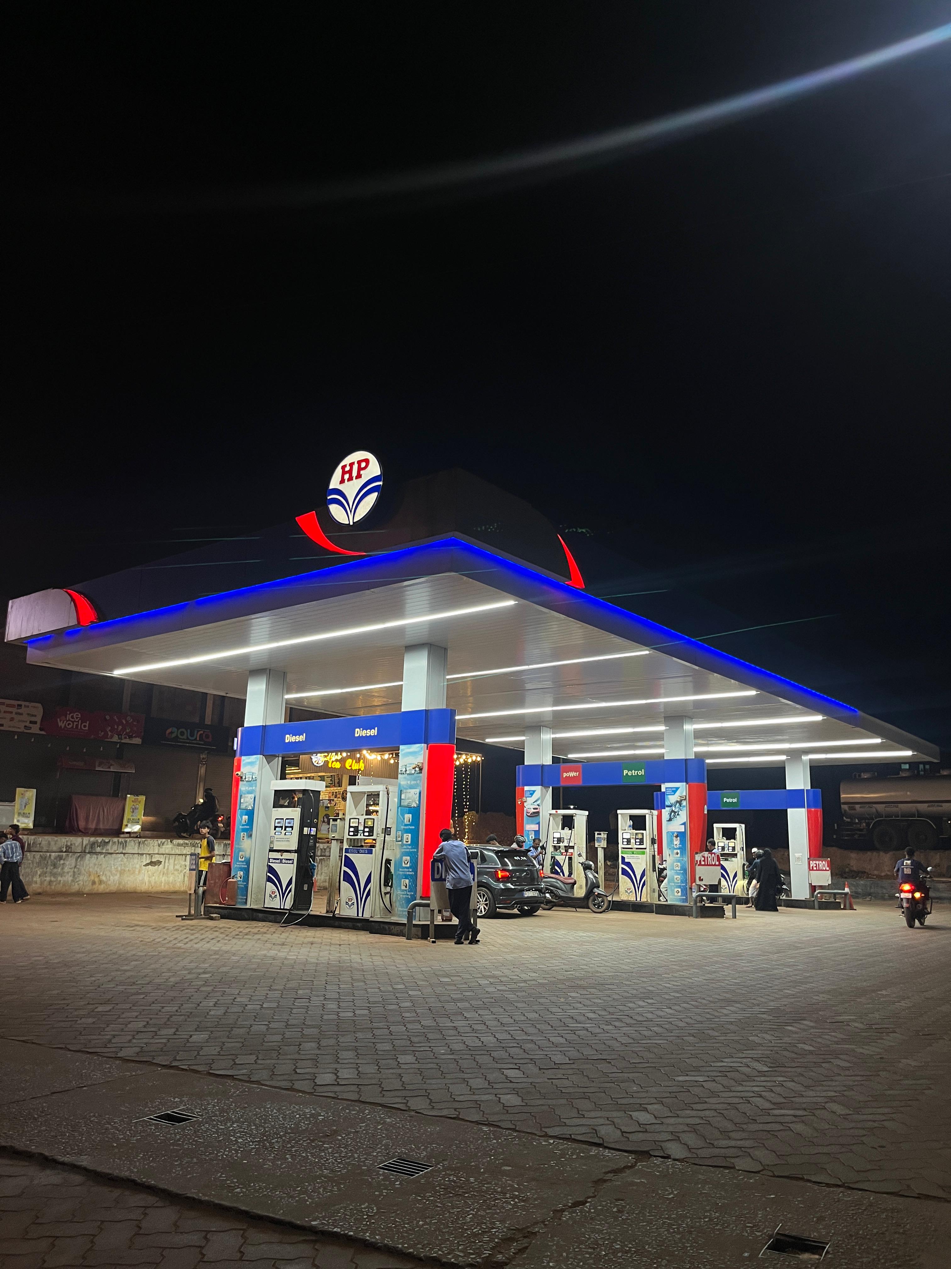 Hindustan Petroleum Corporation Limited - Uliyathadka, Kasaragod