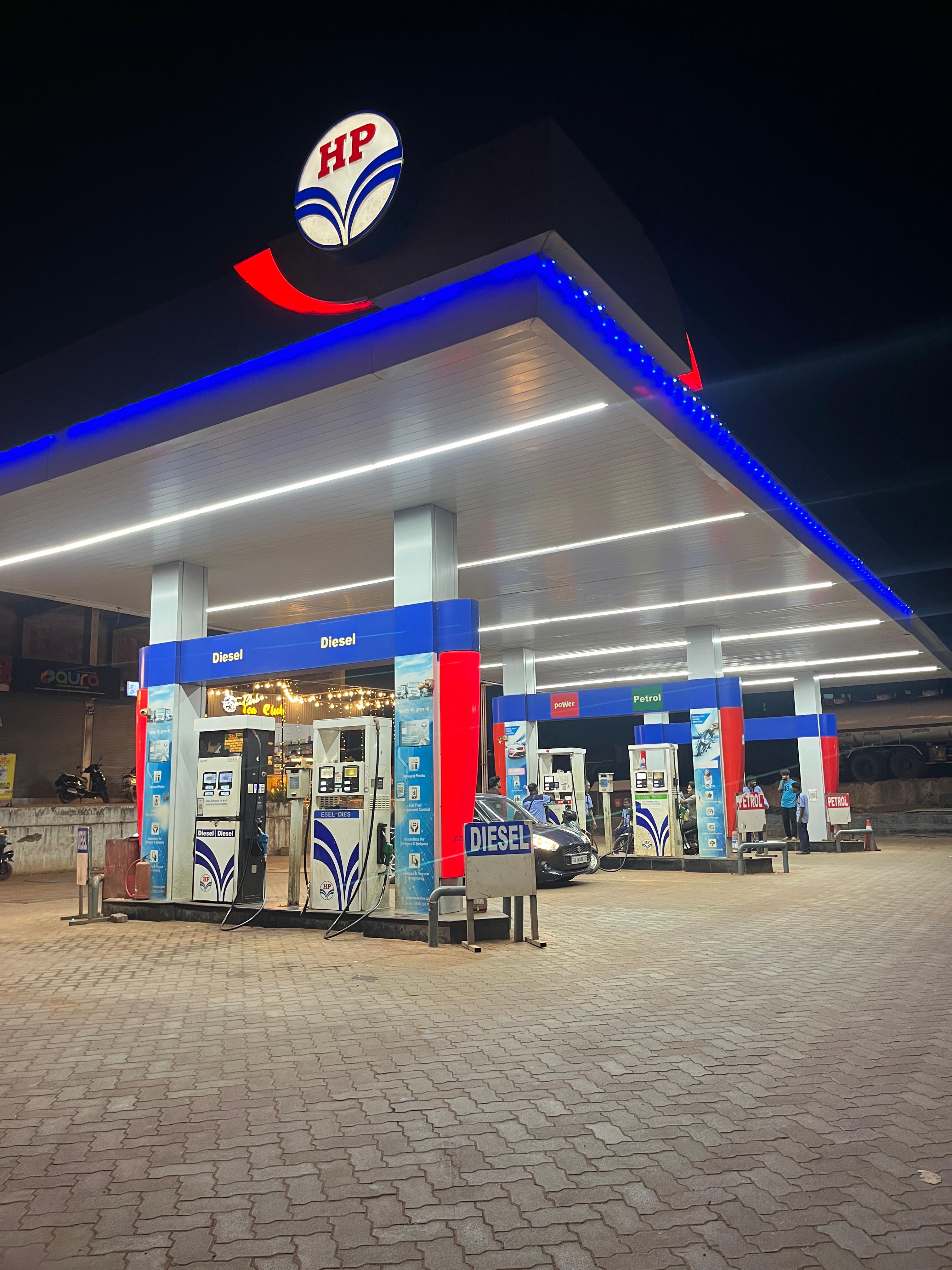 Hindustan Petroleum Corporation Limited - Uliyathadka, Kasaragod