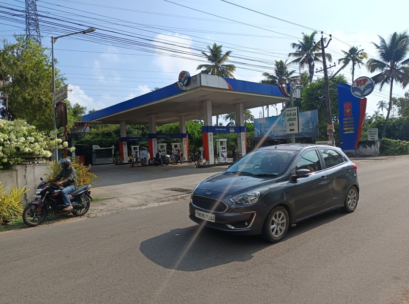 Hindustan Petroleum Corporation Limited - Pariyaram, Thrissur