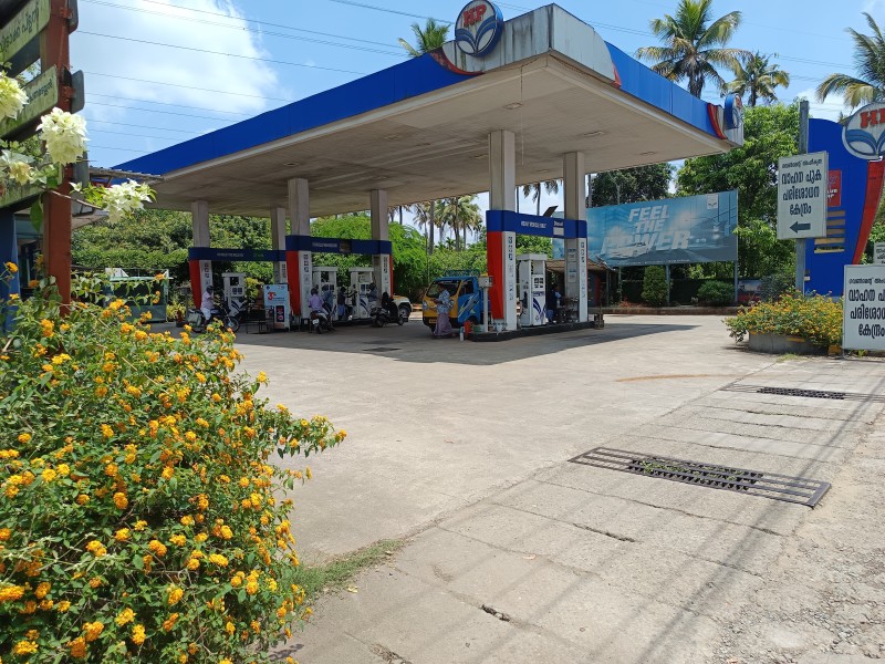 Hindustan Petroleum Corporation Limited - Pariyaram, Thrissur