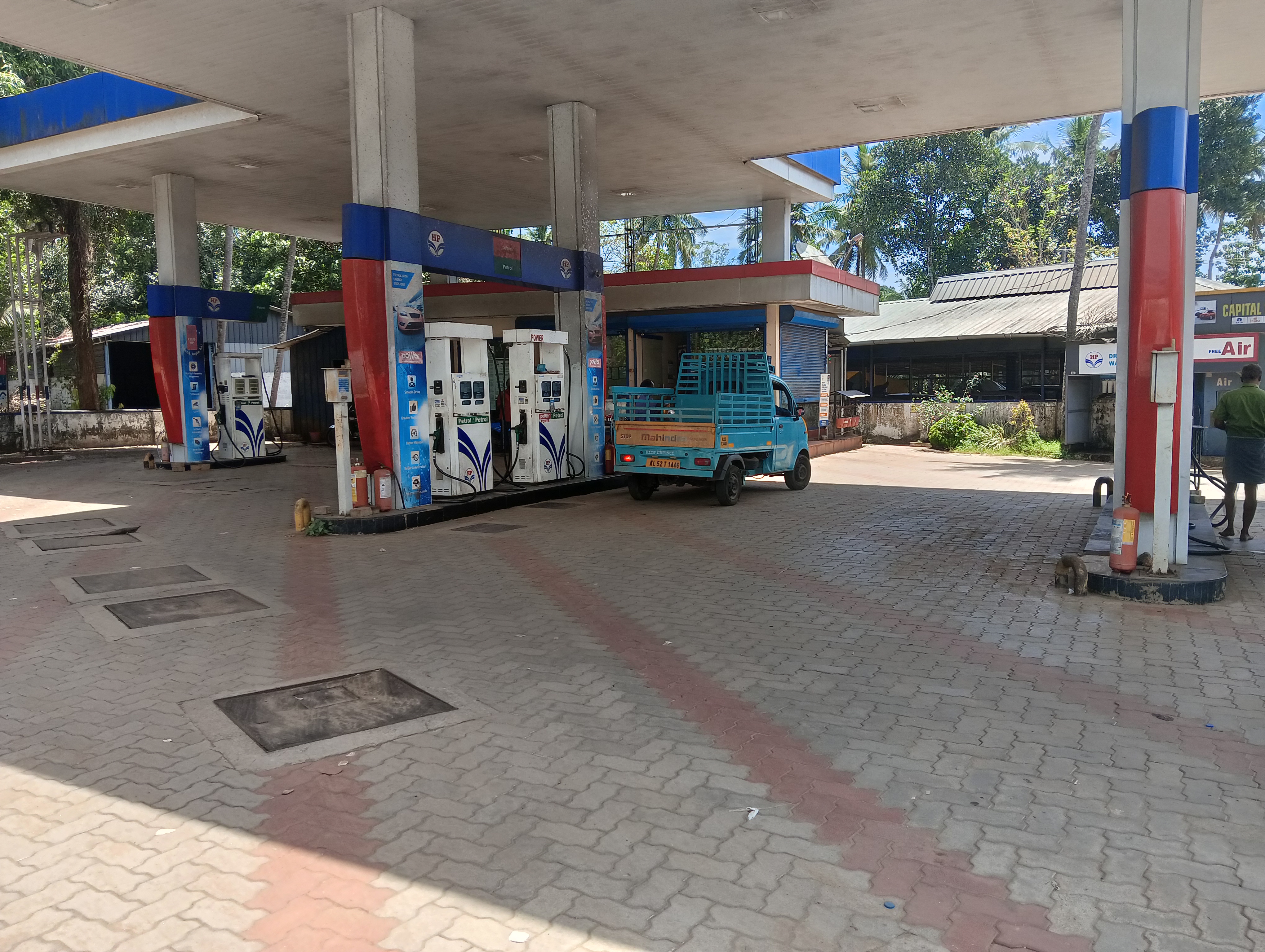 Hindustan Petroleum Corporation Limited - Padinjaragadi, Palakkad