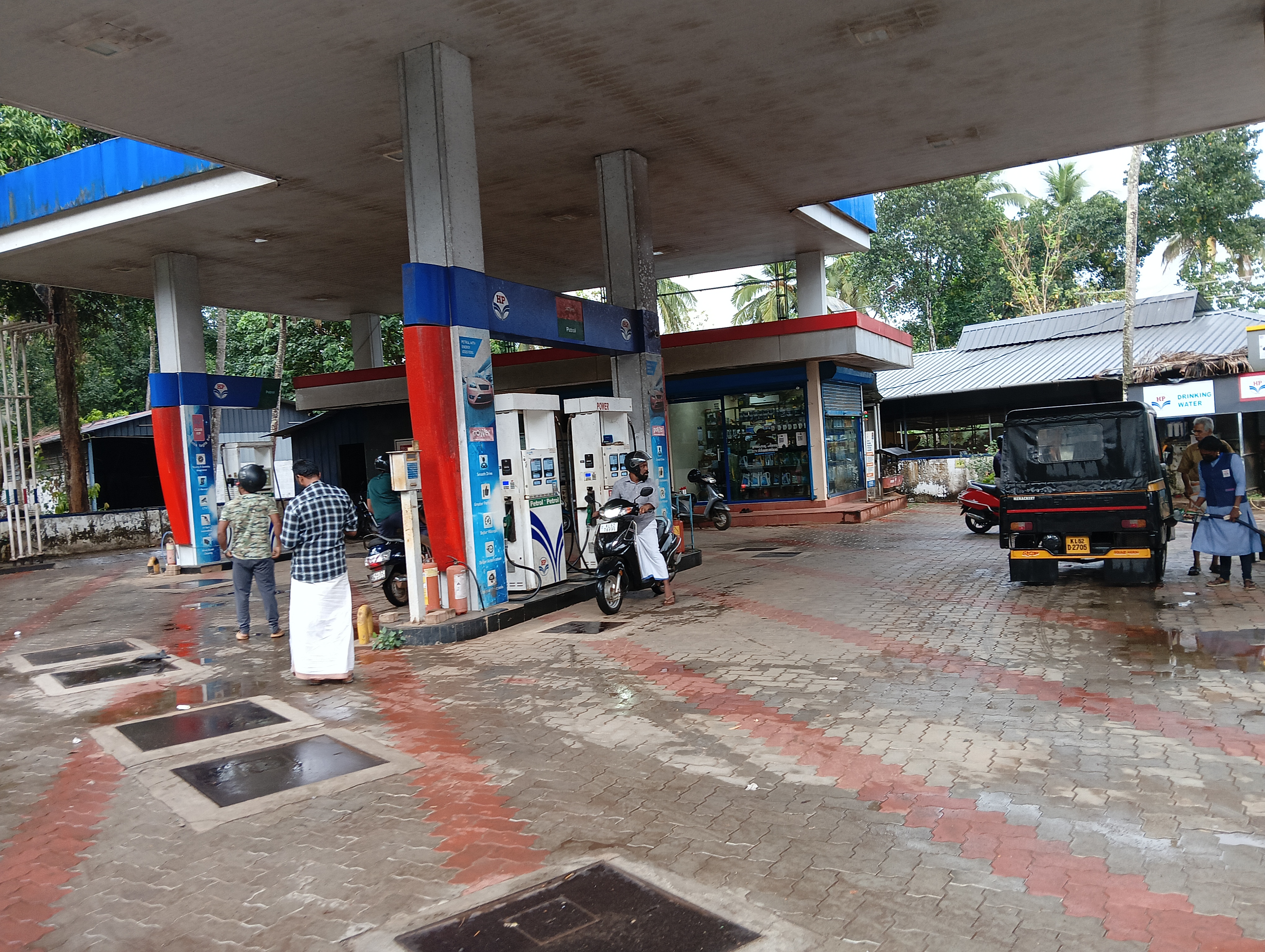 Hindustan Petroleum Corporation Limited - Padinjaragadi, Palakkad