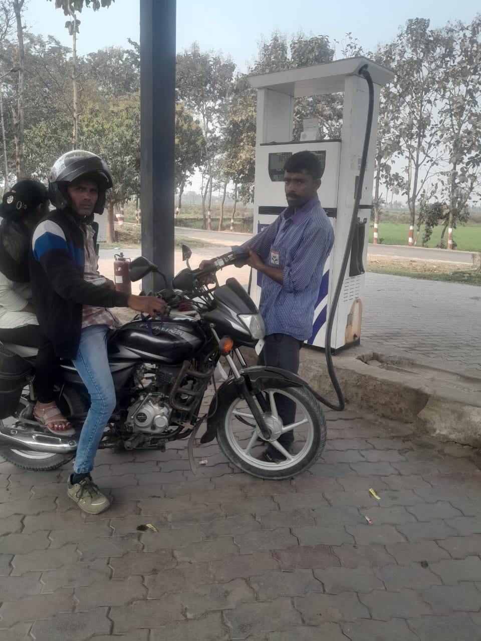 Hindustan Petroleum Corporation Limited - Dhokraha, West Champaran