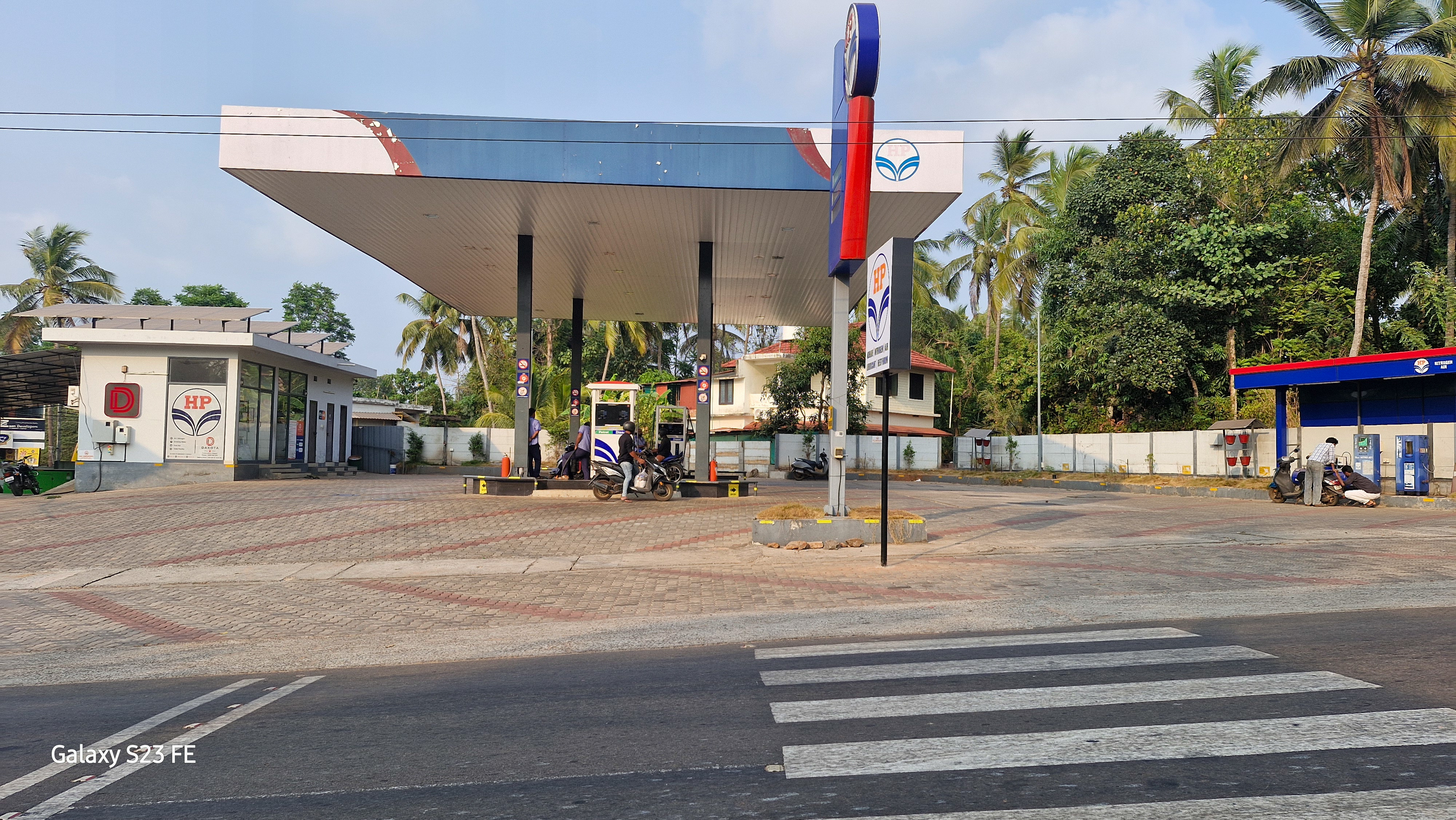 Hindustan Petroleum Corporation Limited - Pookkarathara, Malappuram