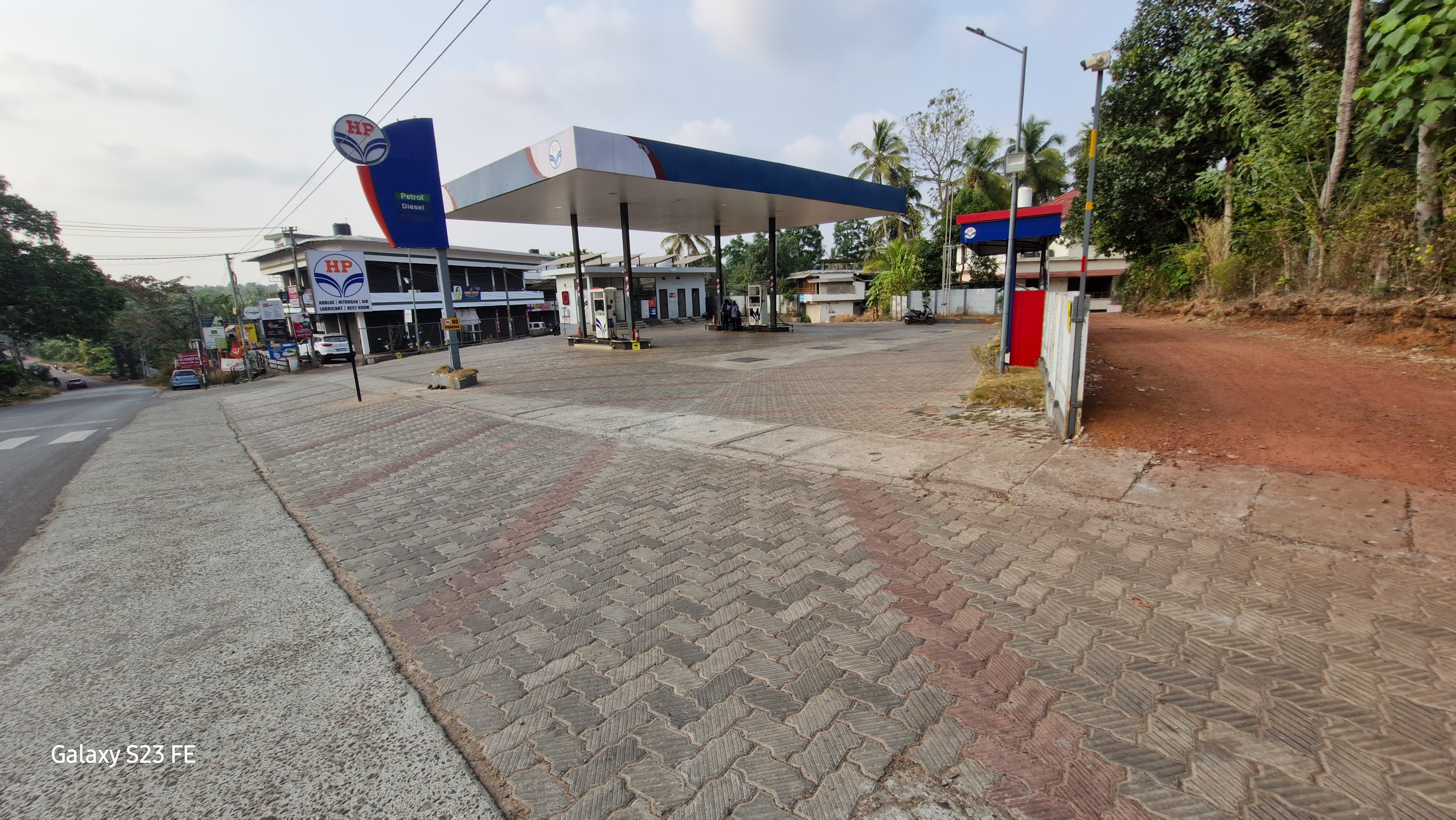 Hindustan Petroleum Corporation Limited - Pookkarathara, Malappuram