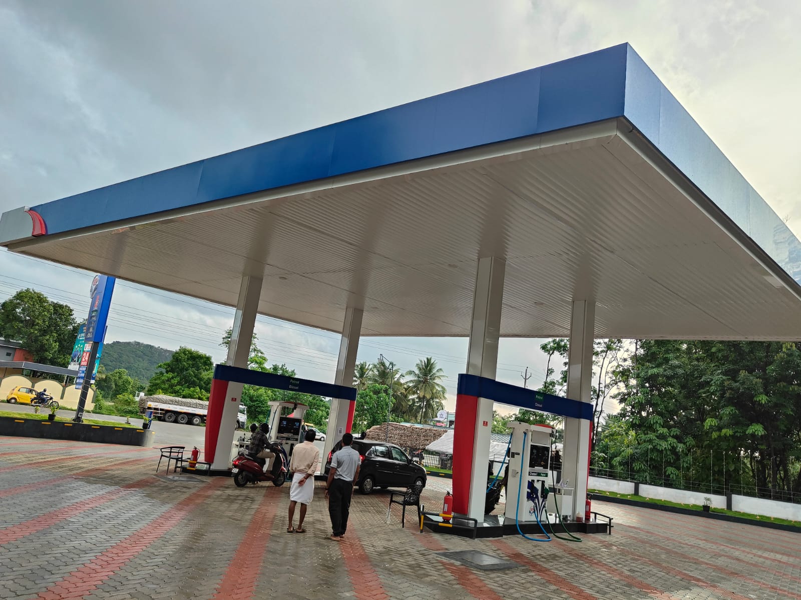 Hindustan Petroleum Corporation Limited - Mundur, Palakkad