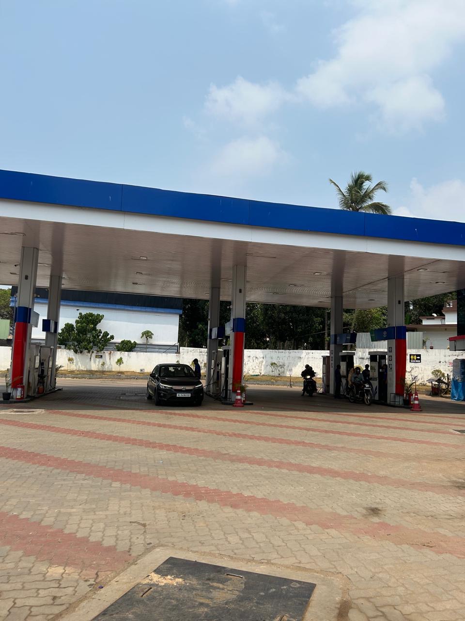 Hindustan Petroleum Corporation Limited - Naduvattom, Malappuram