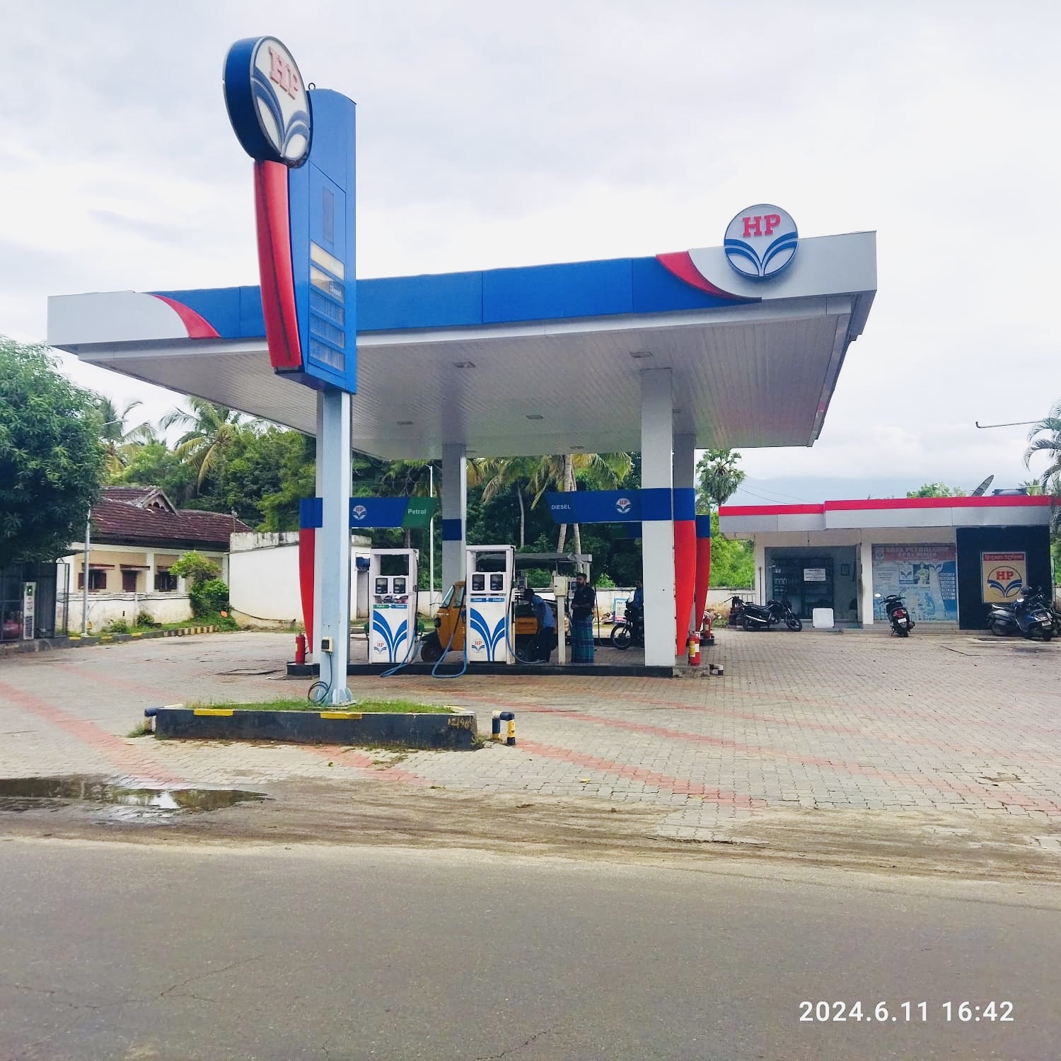 Hindustan Petroleum Corporation Limited - Vandithavalam, Palakkad