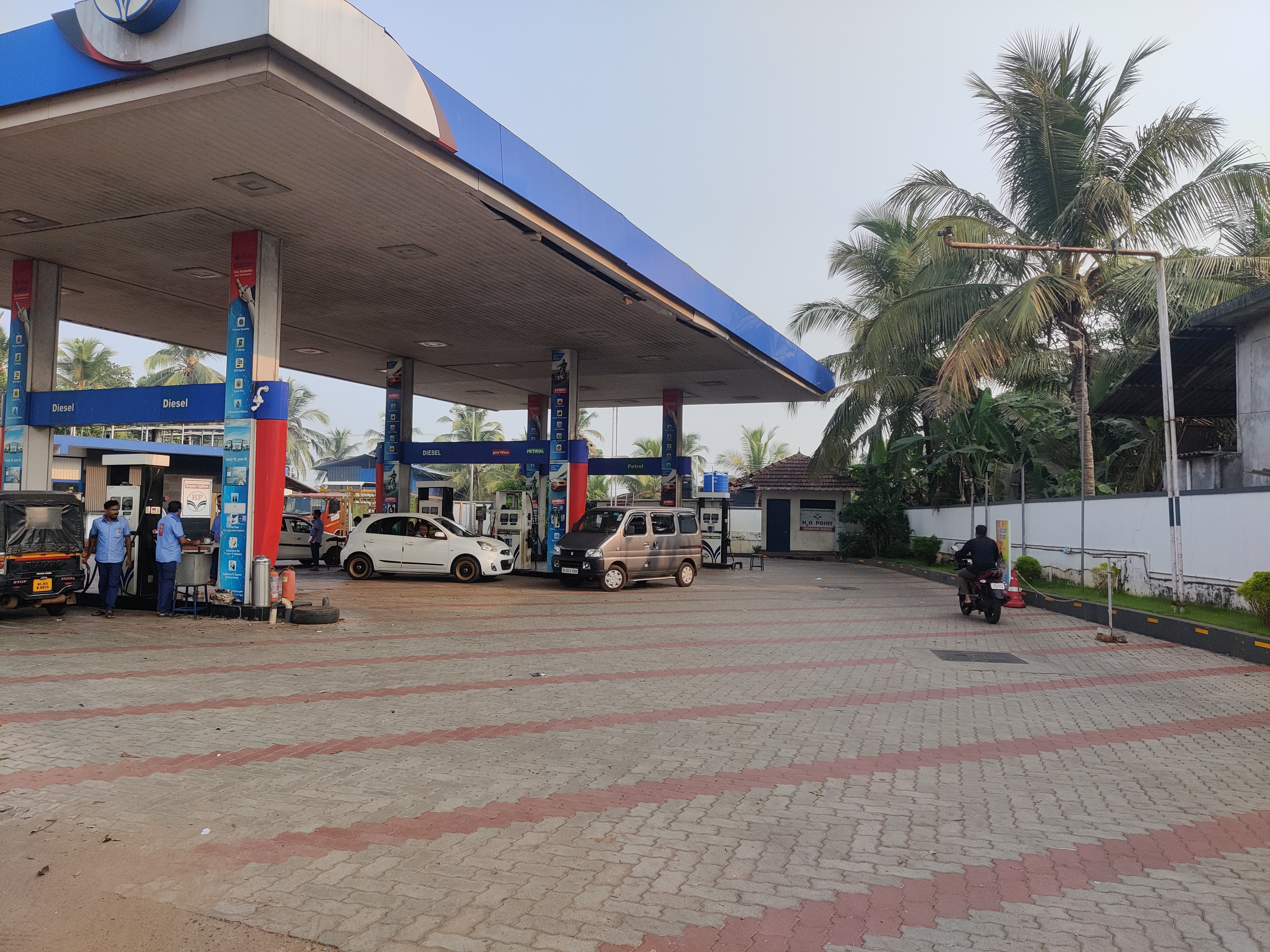 Hindustan Petroleum Corporation Limited - Abdul Rahiman Nagar, Malappuram