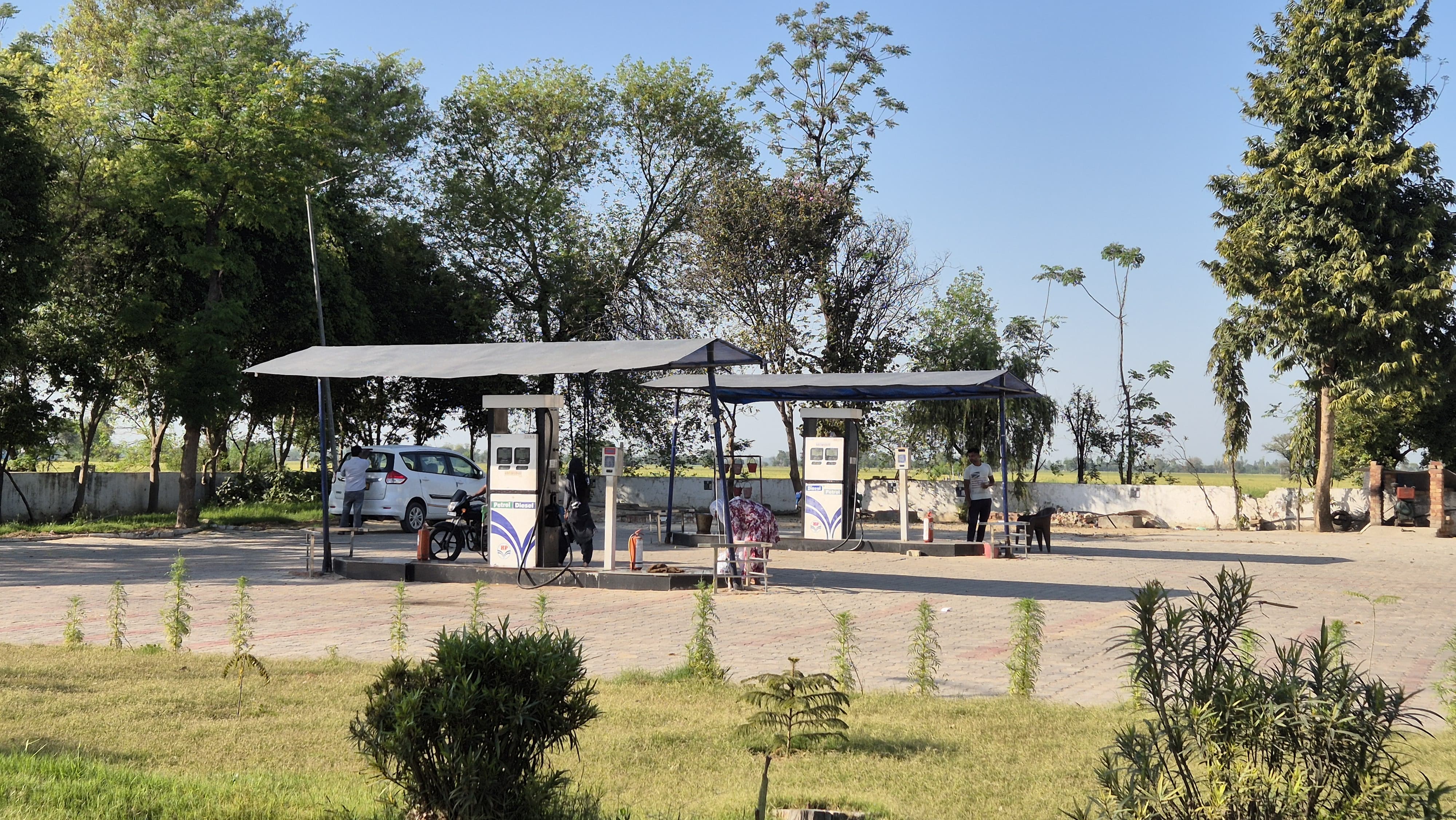 Hindustan Petroleum Corporation Limited - Pakhoke Shaina Road, Sangrur