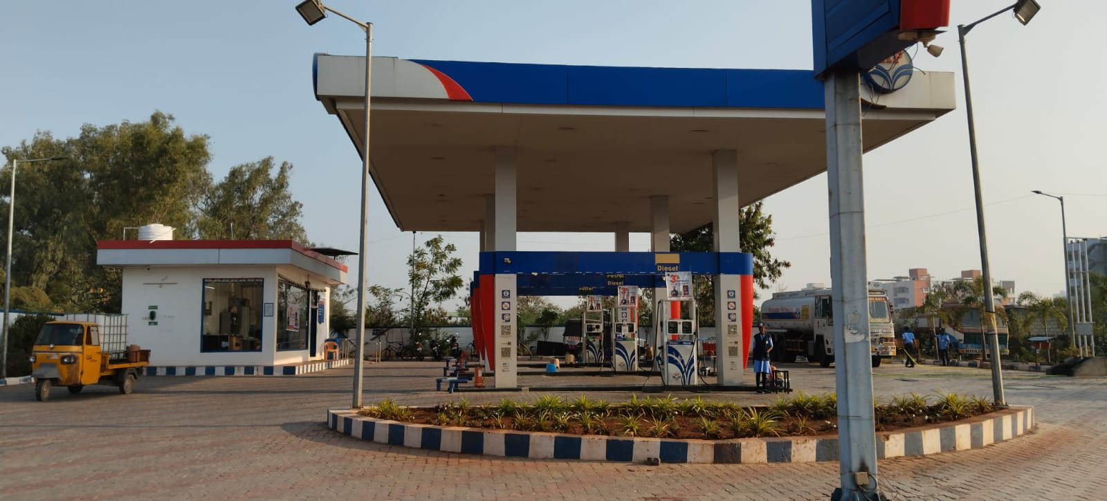 Hindustan Petroleum Corporation Limited - Hunter Road, Hanamkonda