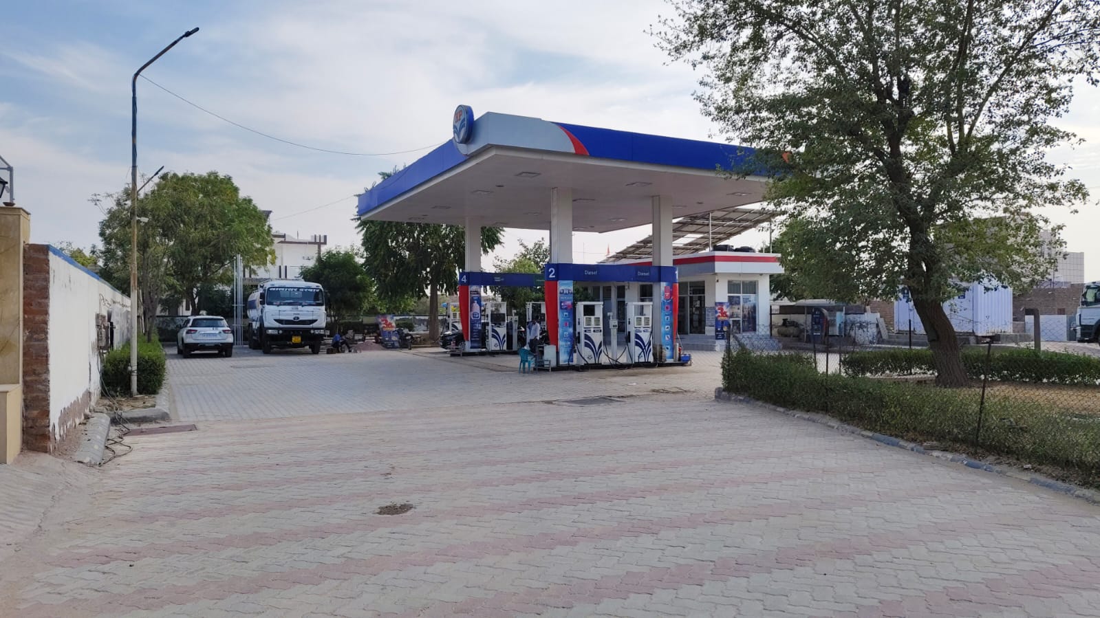 Hindustan Petroleum Corporation Limited - Jaipur Road, Sikar