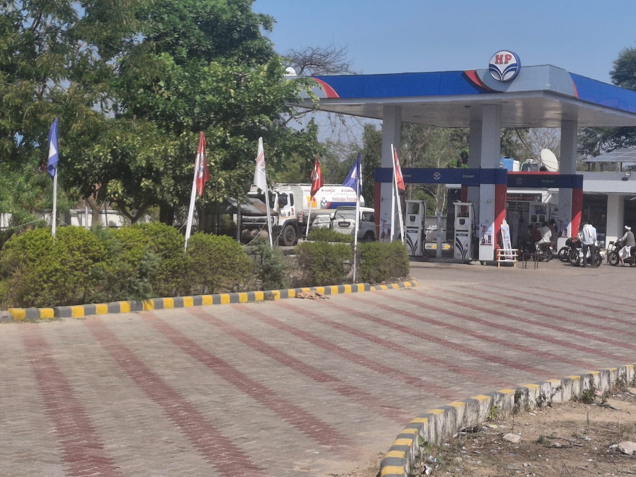 Hindustan Petroleum Corporation Limited - Chomu Chandwaji Road, Jaipur