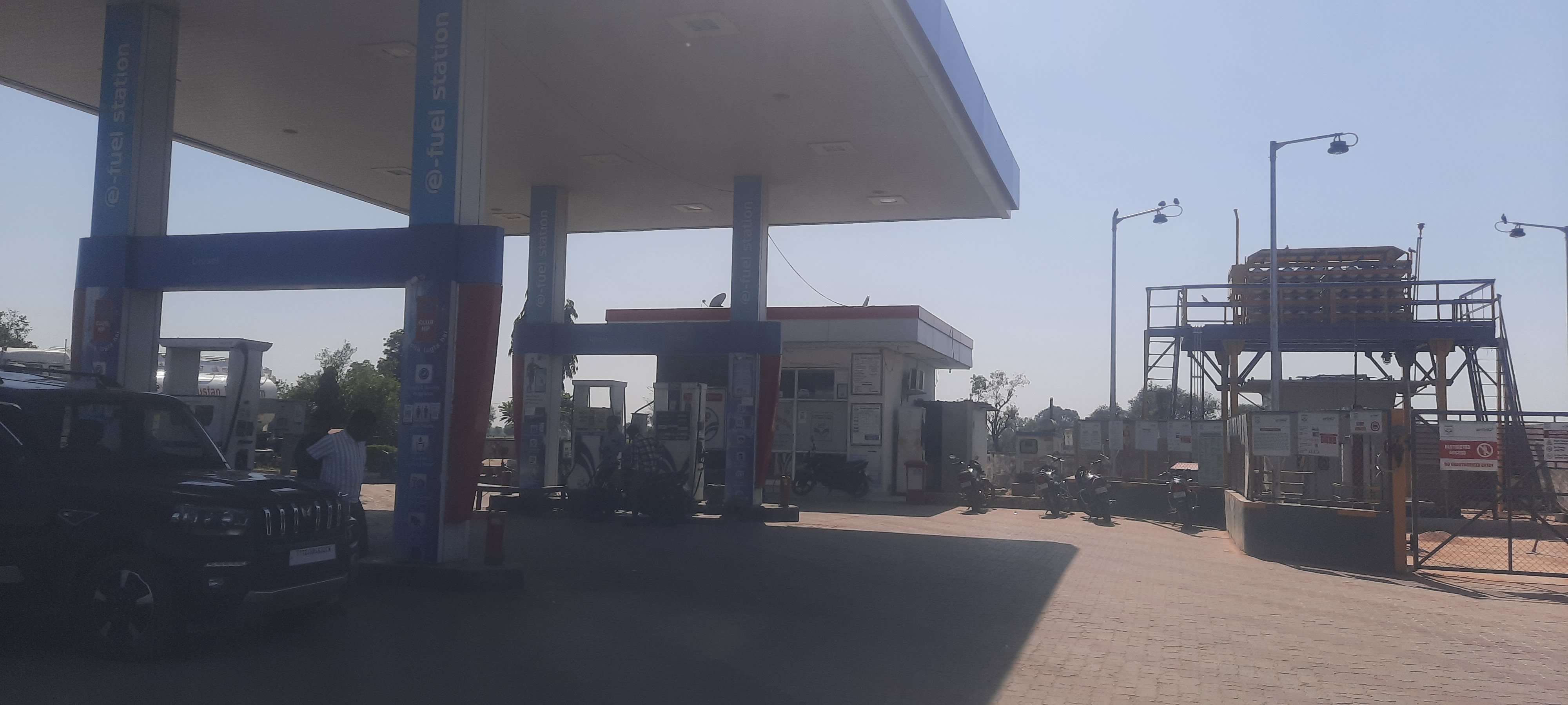 Hindustan Petroleum Corporation Limited - Mahoo Khas, Karauli