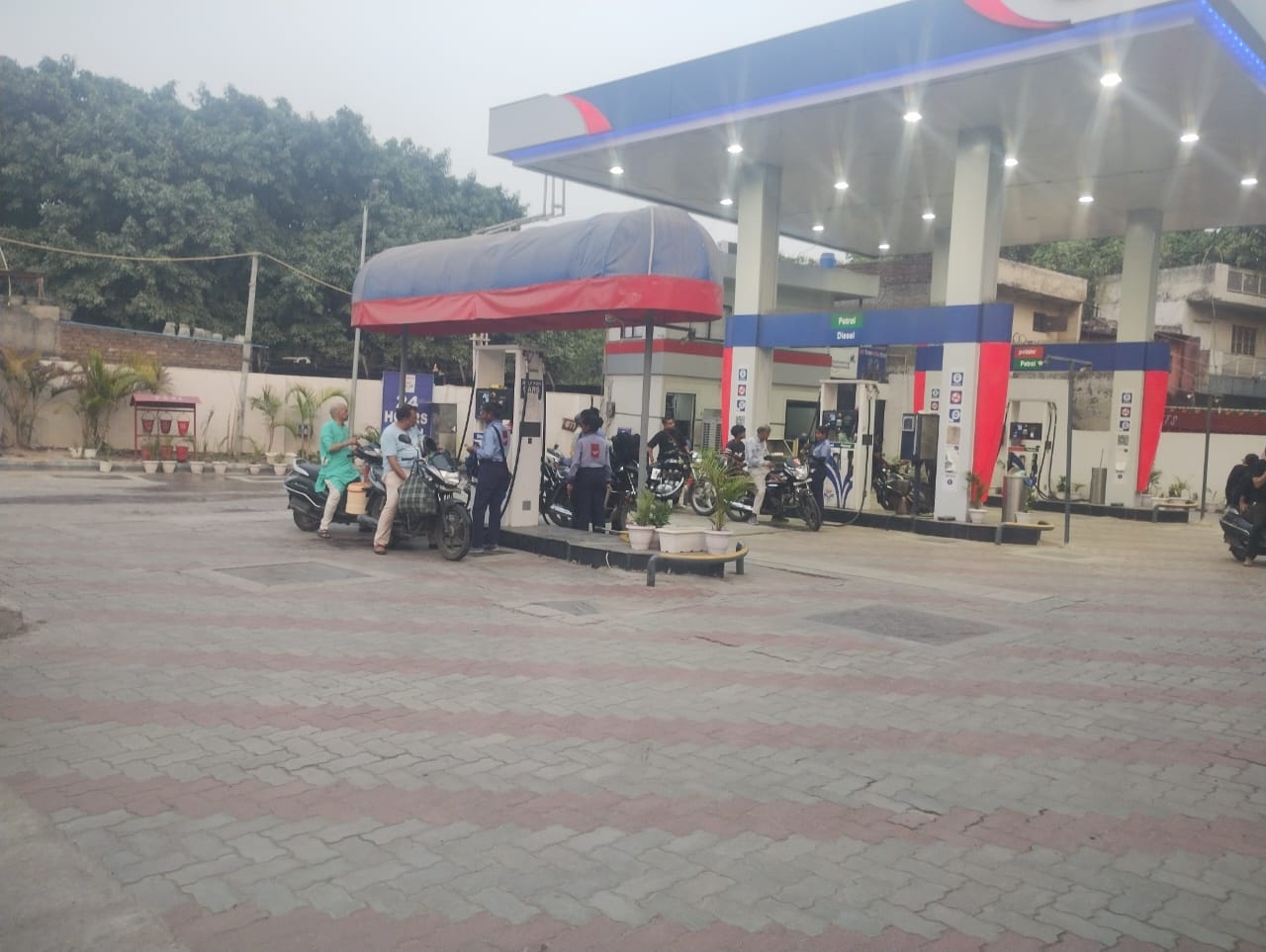 Hindustan Petroleum Corporation Limited - Shahdara, New Delhi