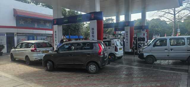 Hindustan Petroleum Corporation Limited - Sector 17, Dwarka, New Delhi