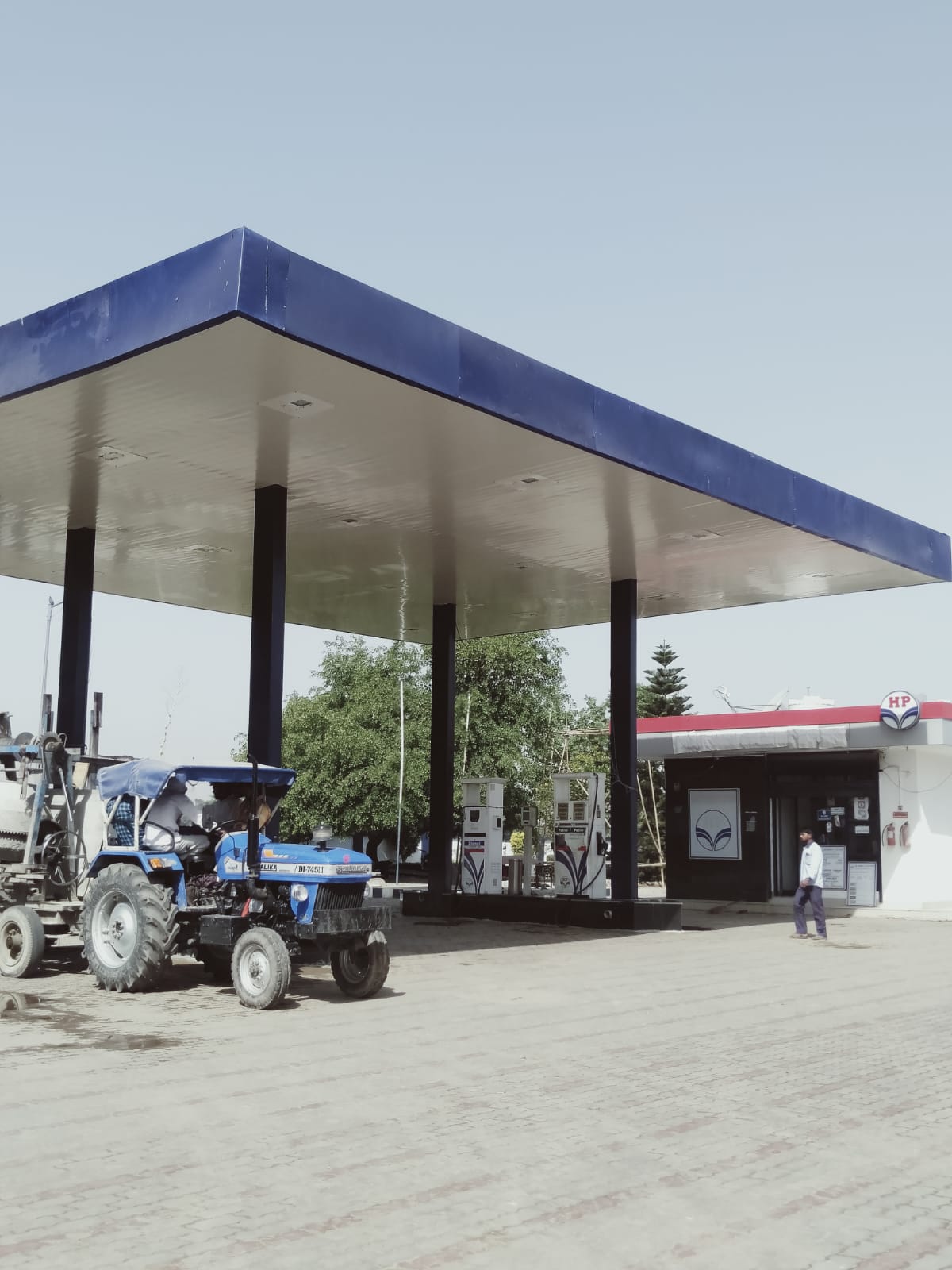 Hindustan Petroleum Corporation Limited - Awagarh Tundla Road, Etah