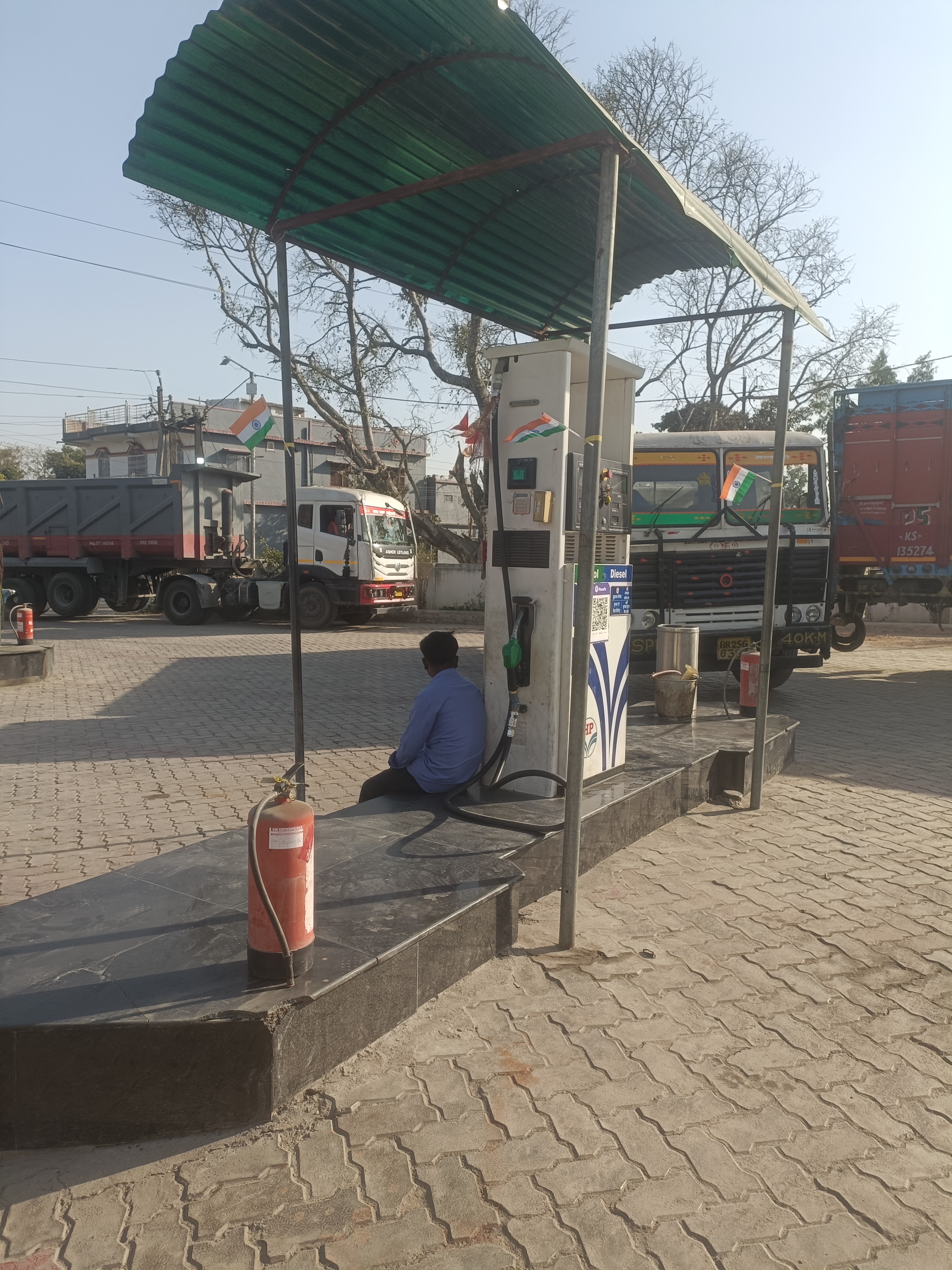 Hindustan Petroleum Corporation Limited - Parmanandpur, Vaishali