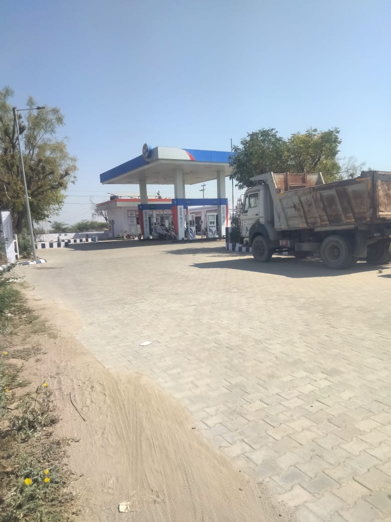Hindustan Petroleum Corporation Limited - Lamba Hari singh, Tonk