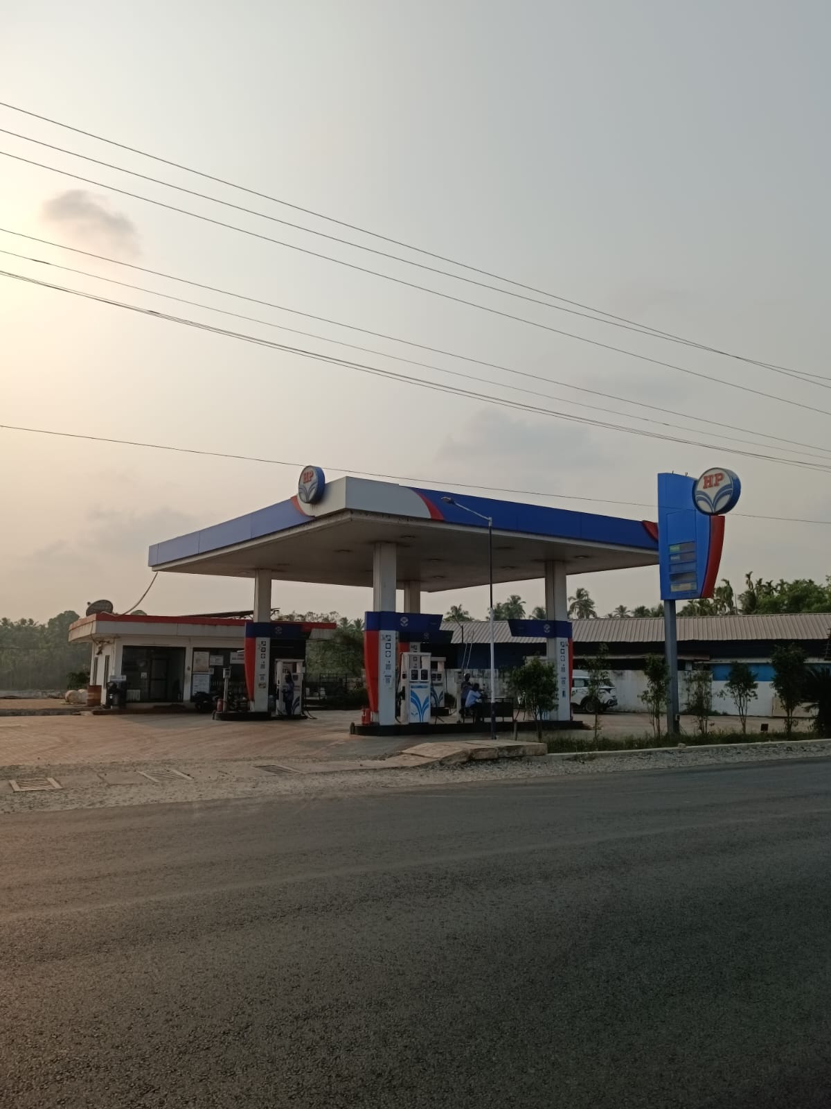Hindustan Petroleum Corporation Limited - Eyyal, Thrissur