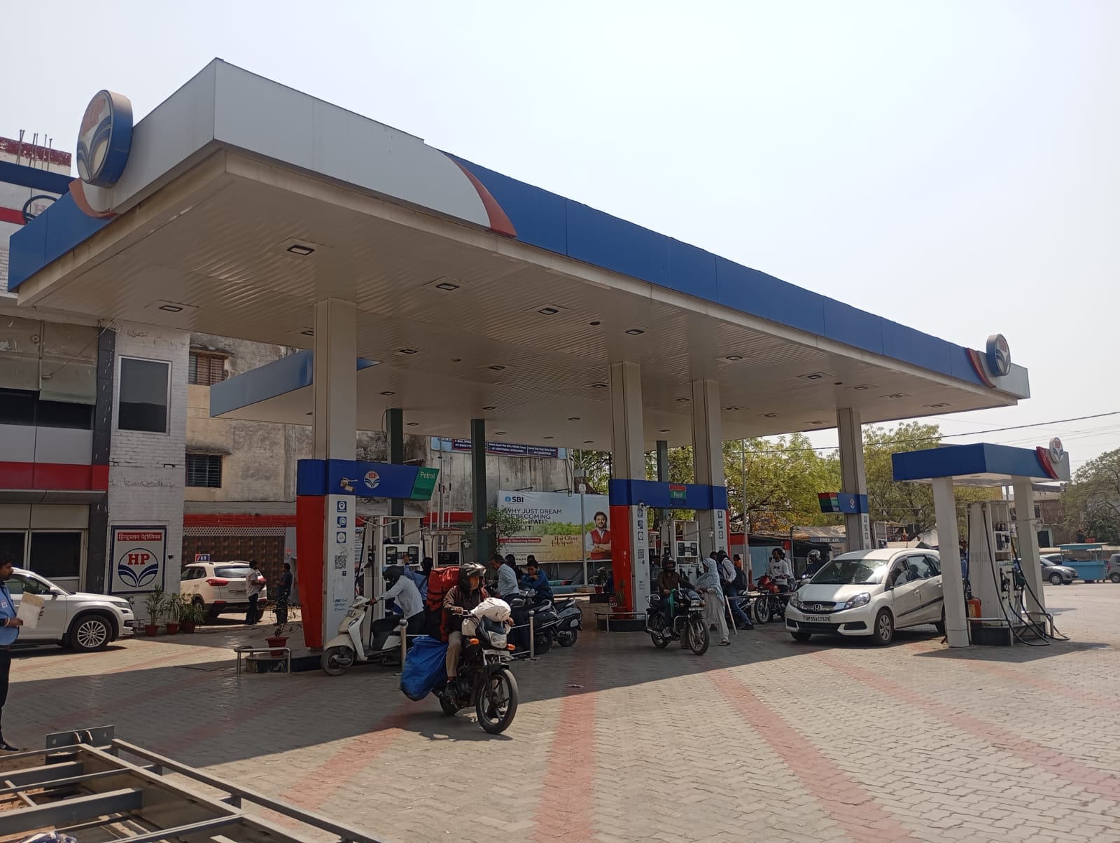Hindustan Petroleum Corporation Limited - Shyam Nagar, Kanpur Nagar