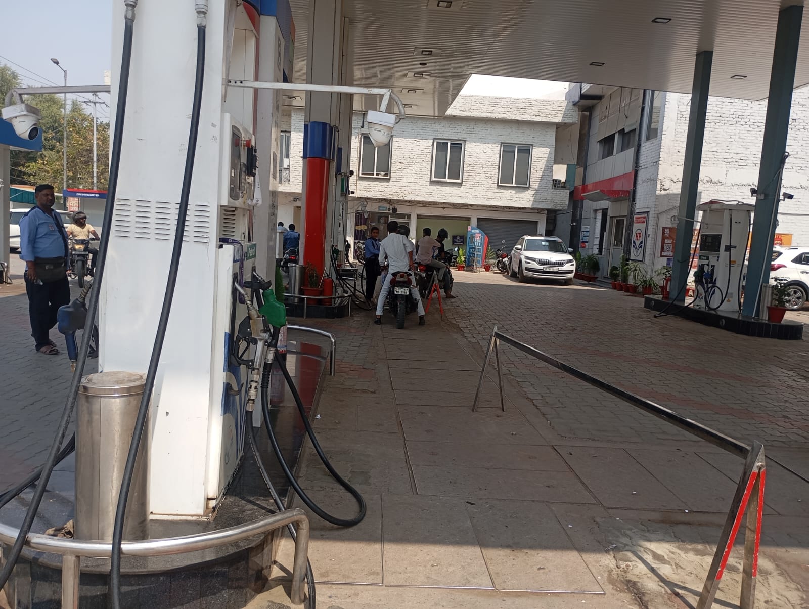 Hindustan Petroleum Corporation Limited - Shyam Nagar, Kanpur Nagar