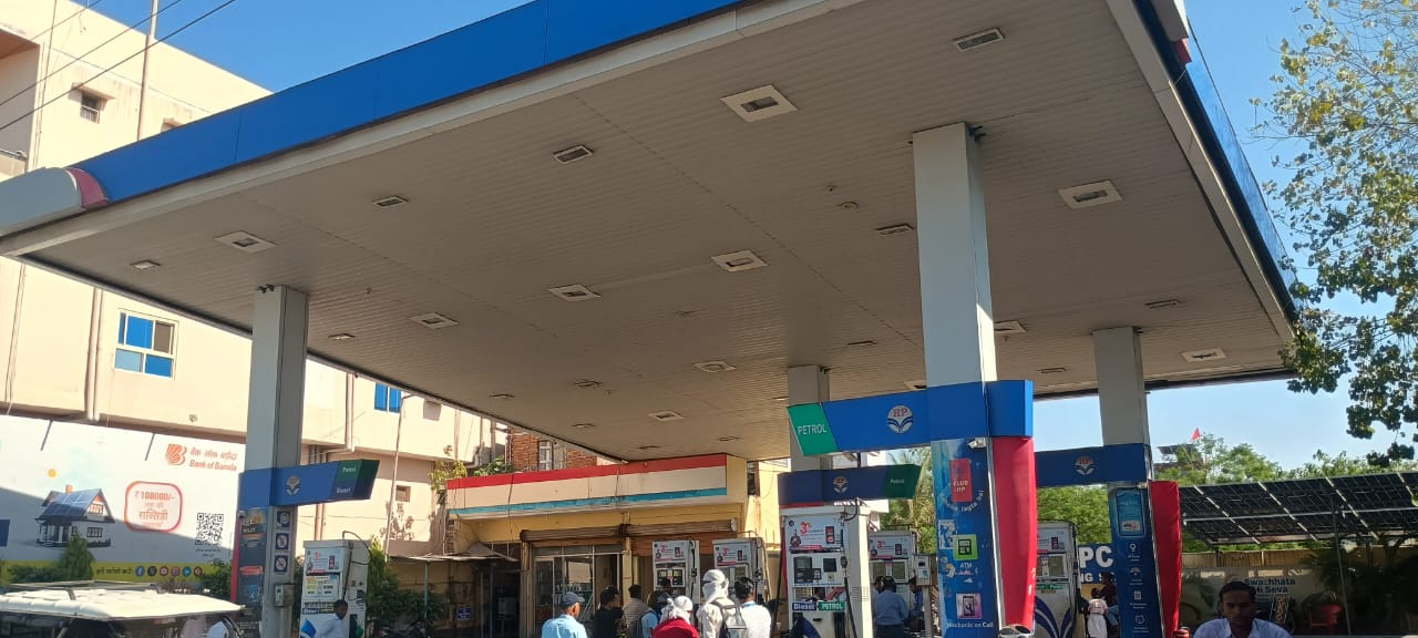 Hindustan Petroleum Corporation Limited - Rajajipuram, Lucknow