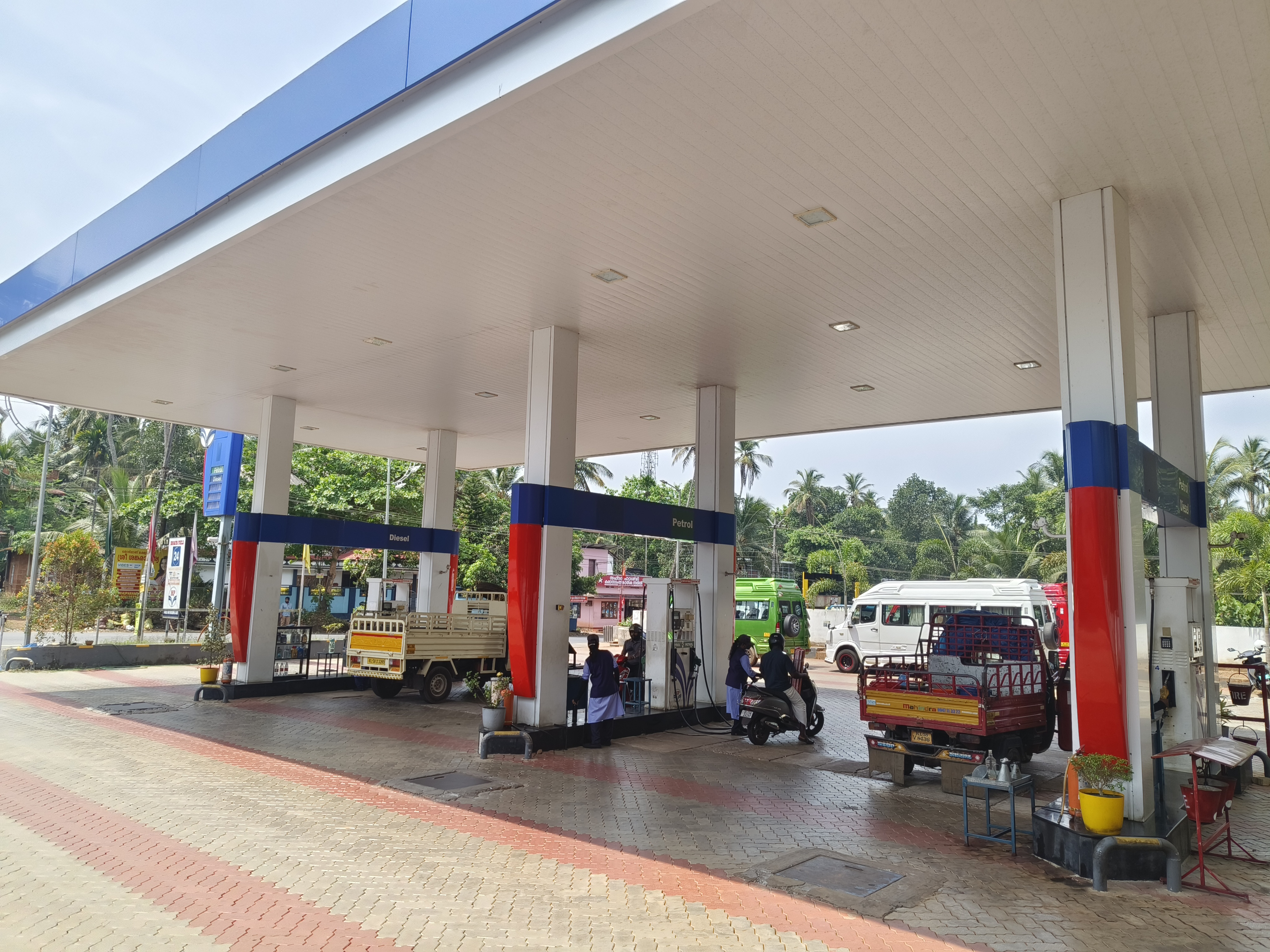 Hindustan Petroleum Corporation Limited - Pachapoika, Kannur