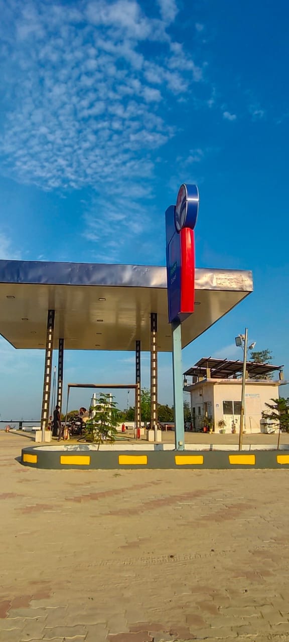Hindustan Petroleum Corporation Limited - Parsauni, Maharajganj