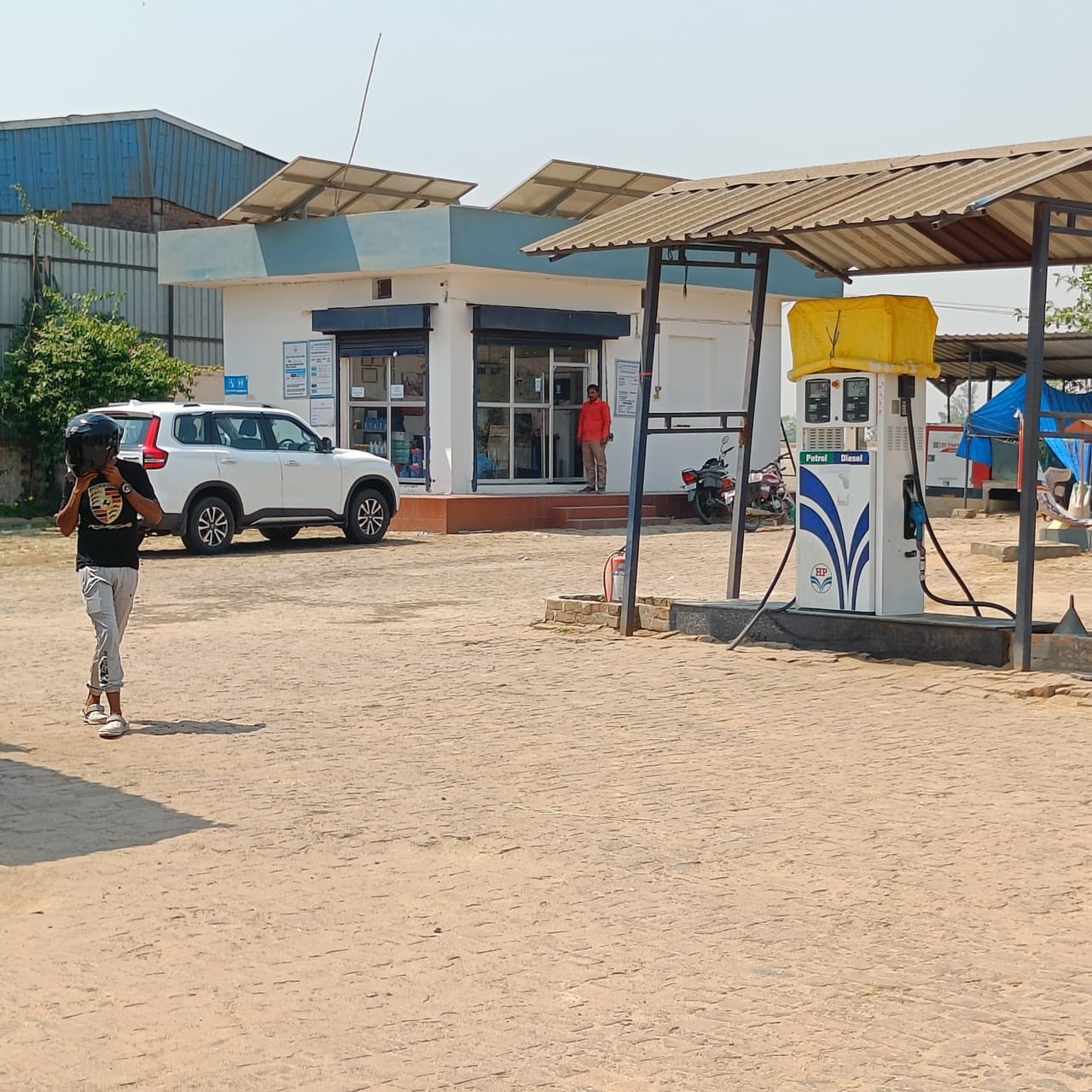 Hindustan Petroleum Corporation Limited - Chaupariya, Maharajganj