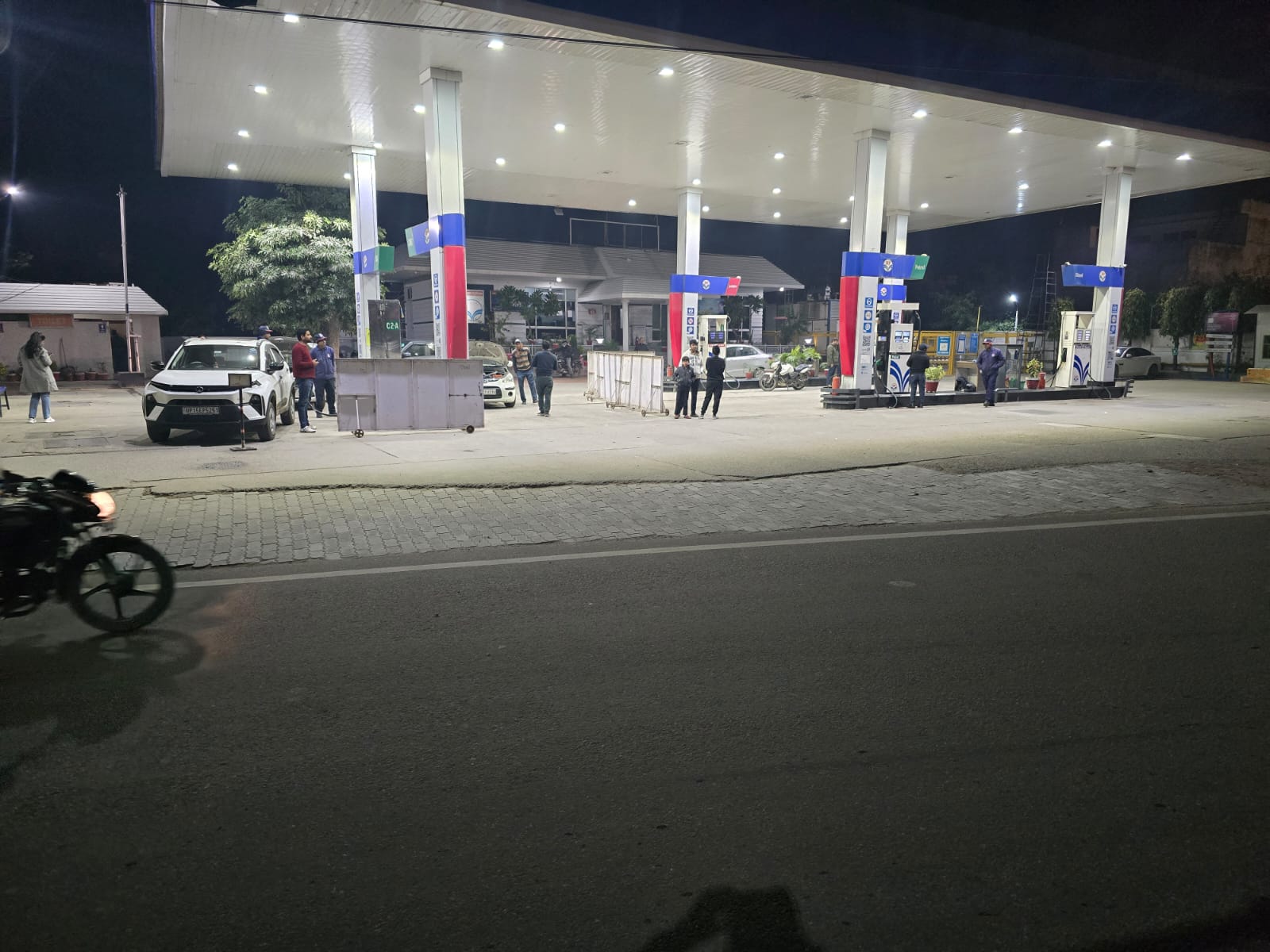Hindustan Petroleum Corporation Limited - New Sainik Colony, Meerut