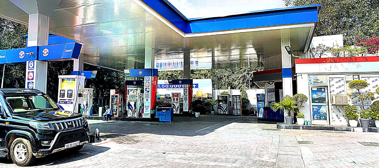 Hindustan Petroleum Corporation Limited - Sector 15, Gurugram