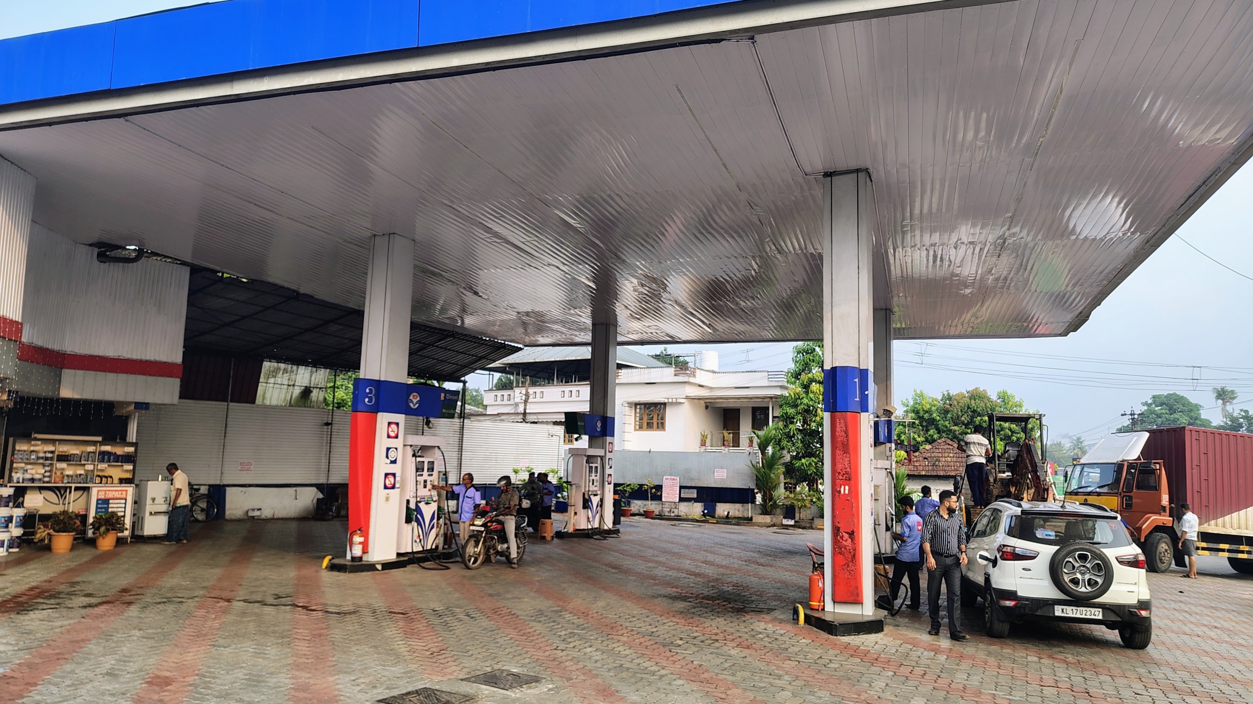 Hindustan Petroleum Corporation Limited - Rayonpuram, Perumbavoor