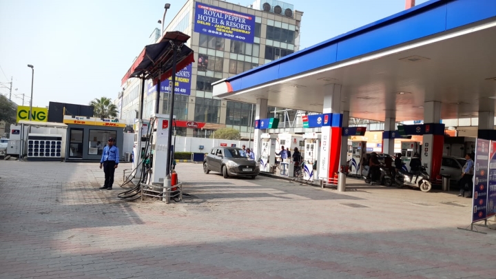 Hindustan Petroleum Corporation Limited - Sector 10, New Delhi