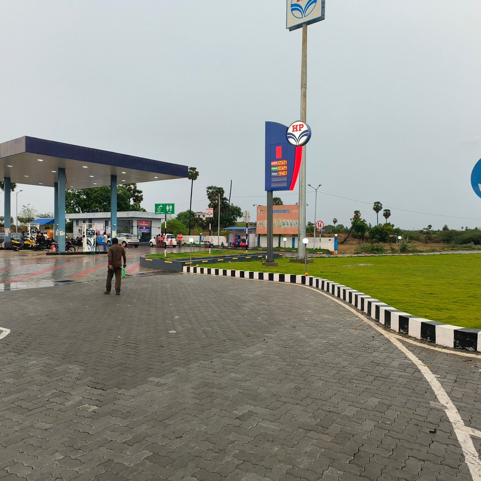 Hindustan Petroleum Corporation Limited - Mathur, Pudukkottai