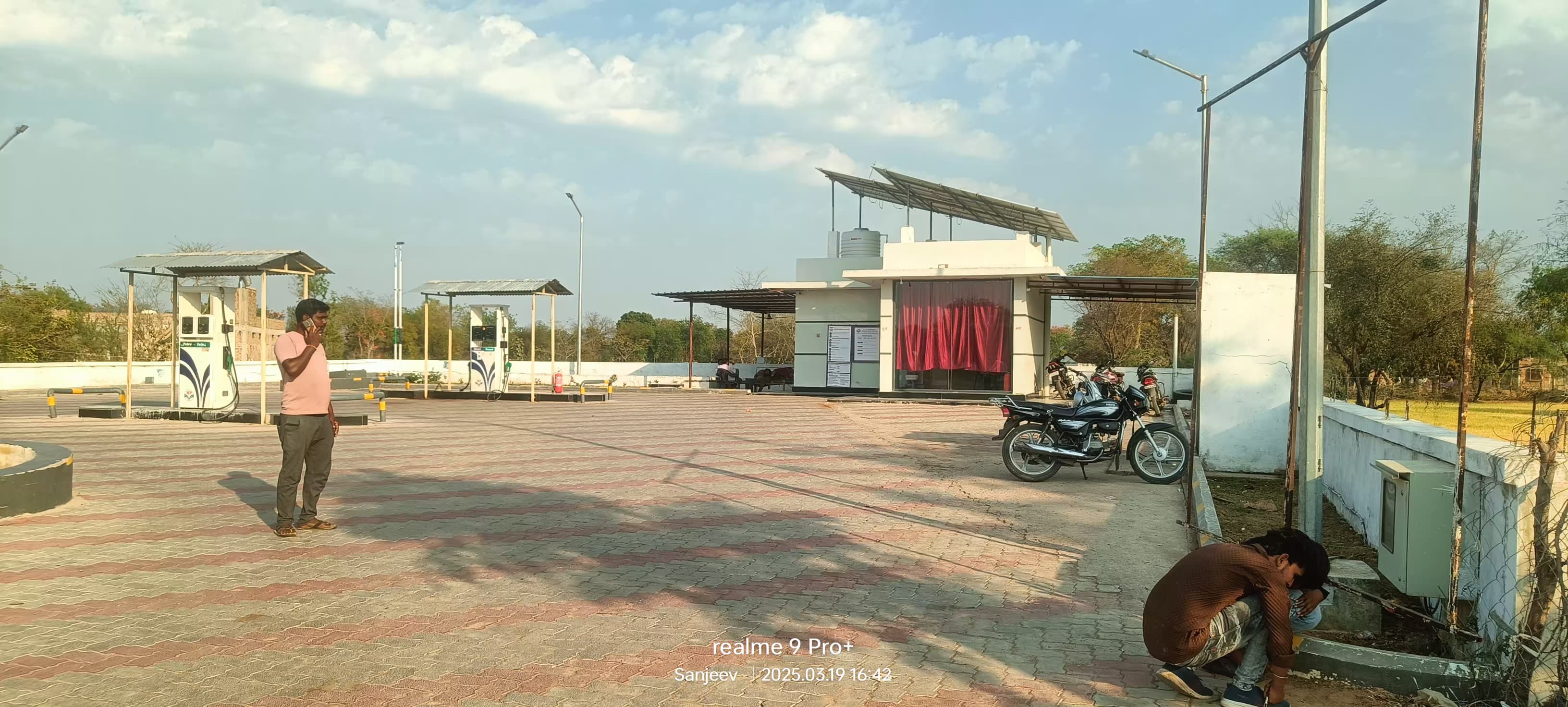 Hindustan Petroleum Corporation Limited - Jatara, Tikamgarh