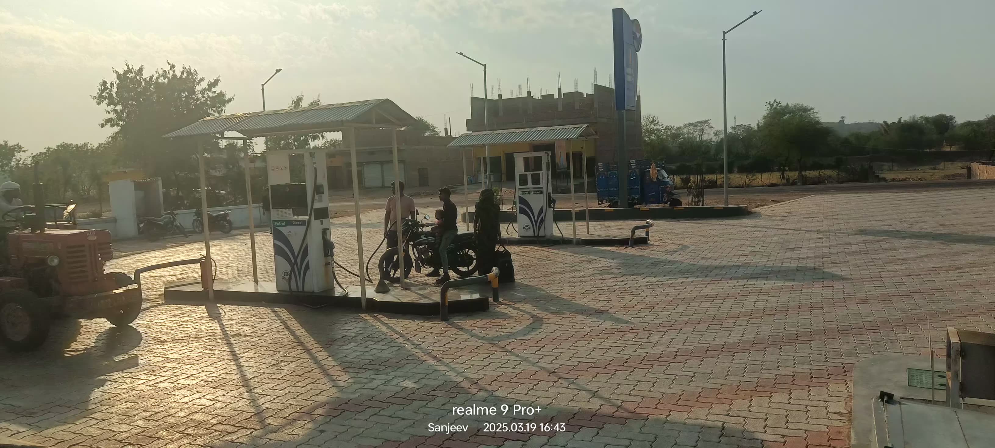 Hindustan Petroleum Corporation Limited - Jatara, Tikamgarh