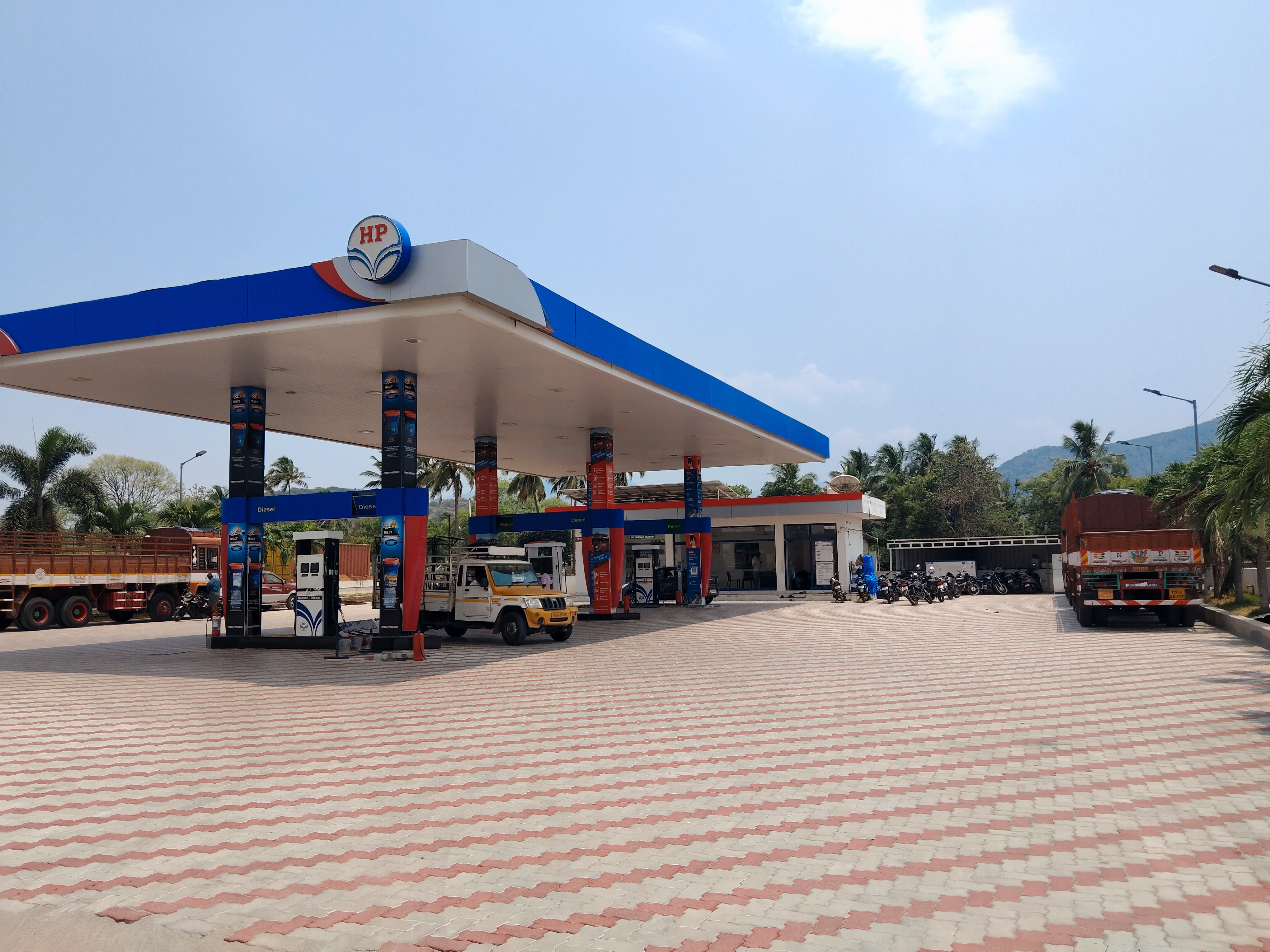 Hindustan Petroleum Corporation Limited - Lakkayankottai, Dindigul