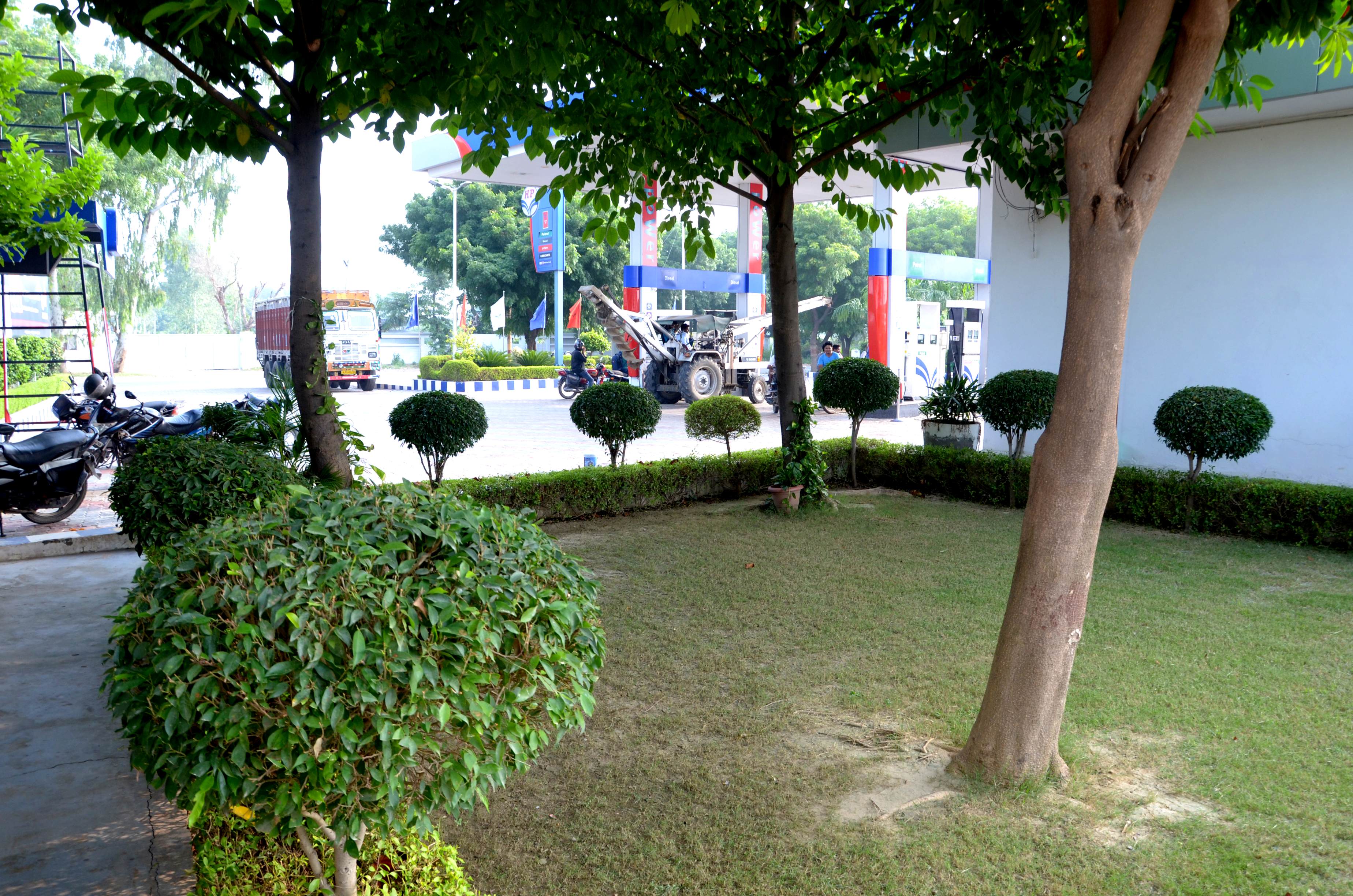 Hindustan Petroleum Corporation Limited - Sarendhi, Agra