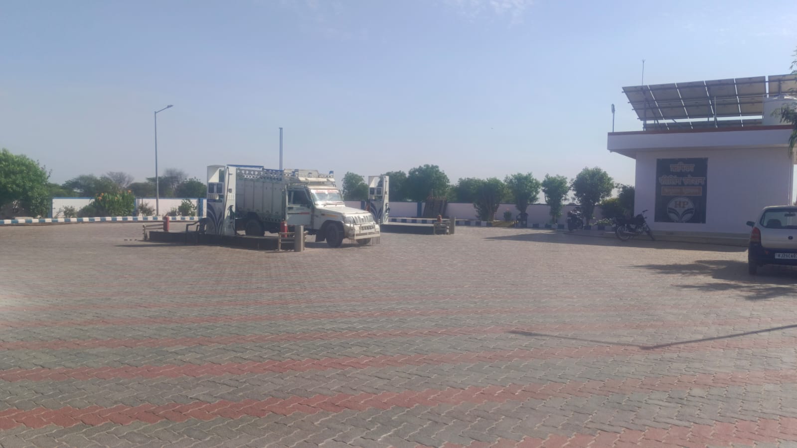 Hindustan Petroleum Corporation Limited - Chauth Ka Barwara, Sawai Madhopur