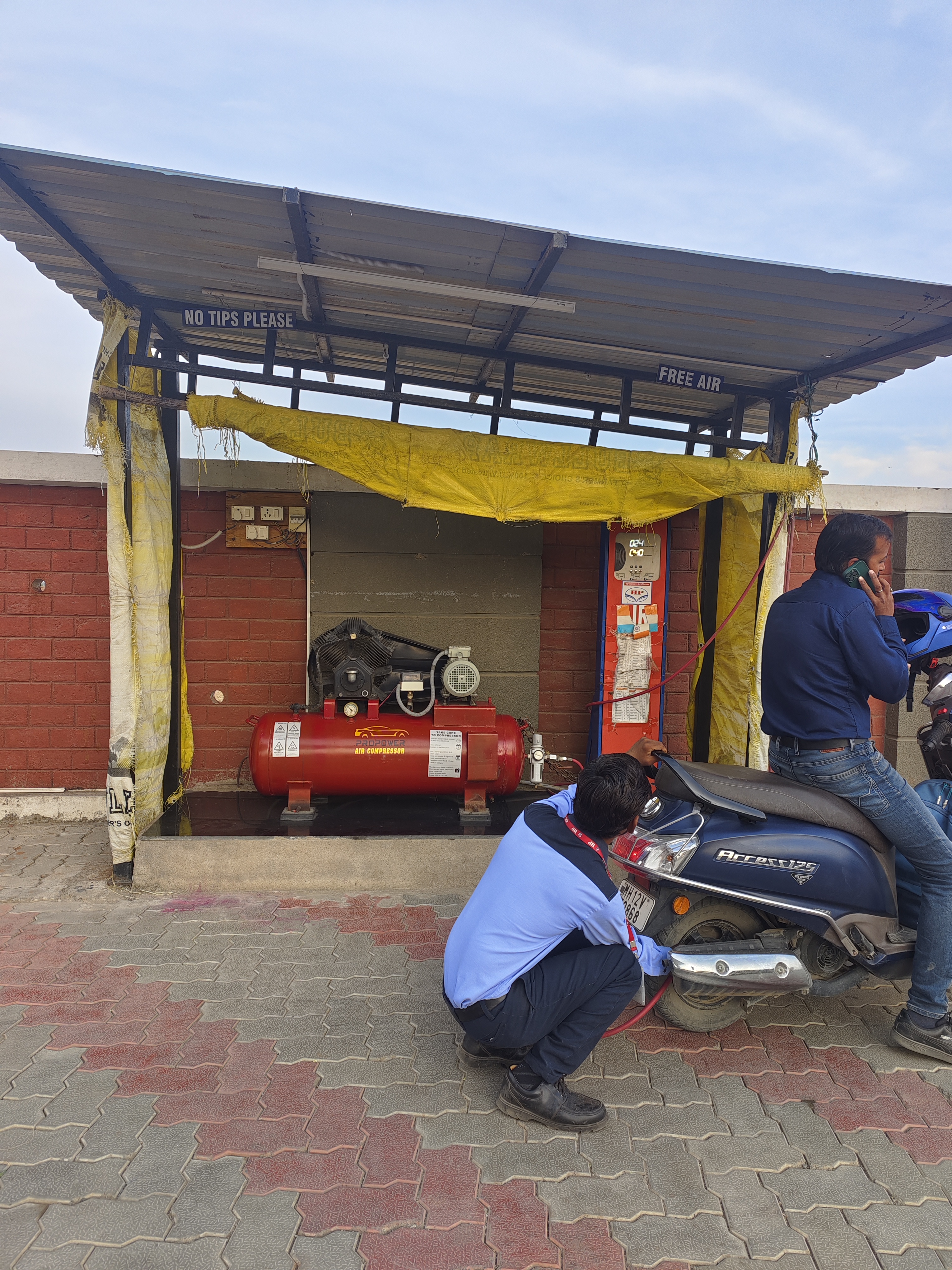 Hindustan Petroleum Corporation Limited - Bada Bangarda, Indore