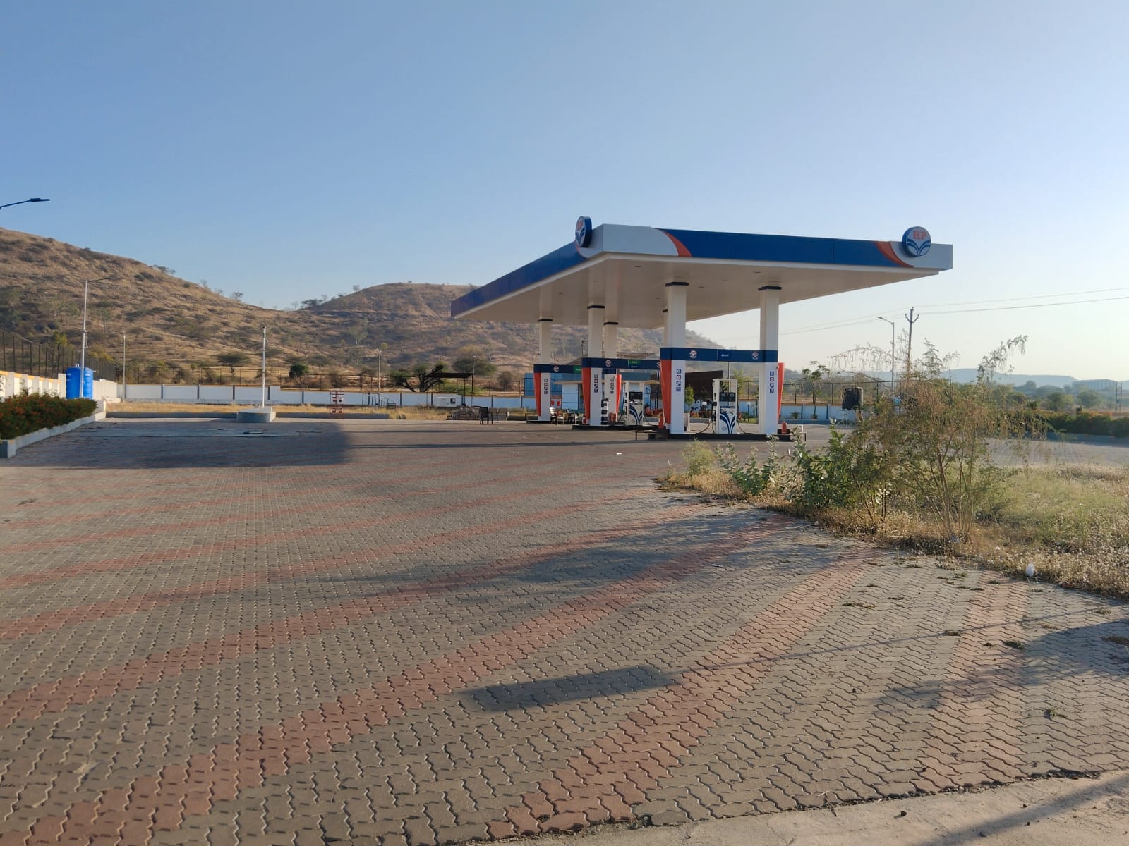Hindustan Petroleum Corporation Limited - Dhotre Budruk, Ahmednagar