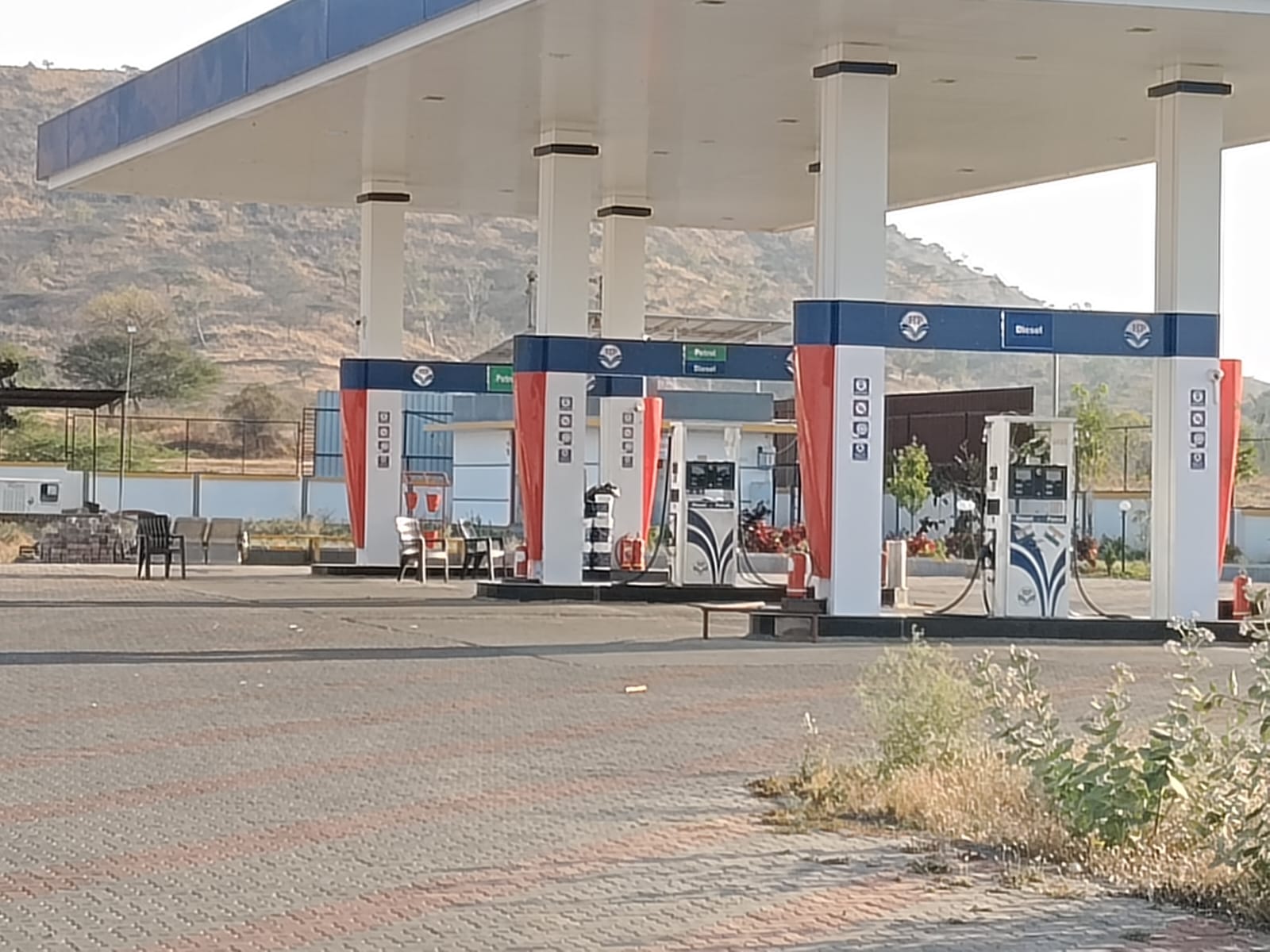 Hindustan Petroleum Corporation Limited - Dhotre Budruk, Ahmednagar