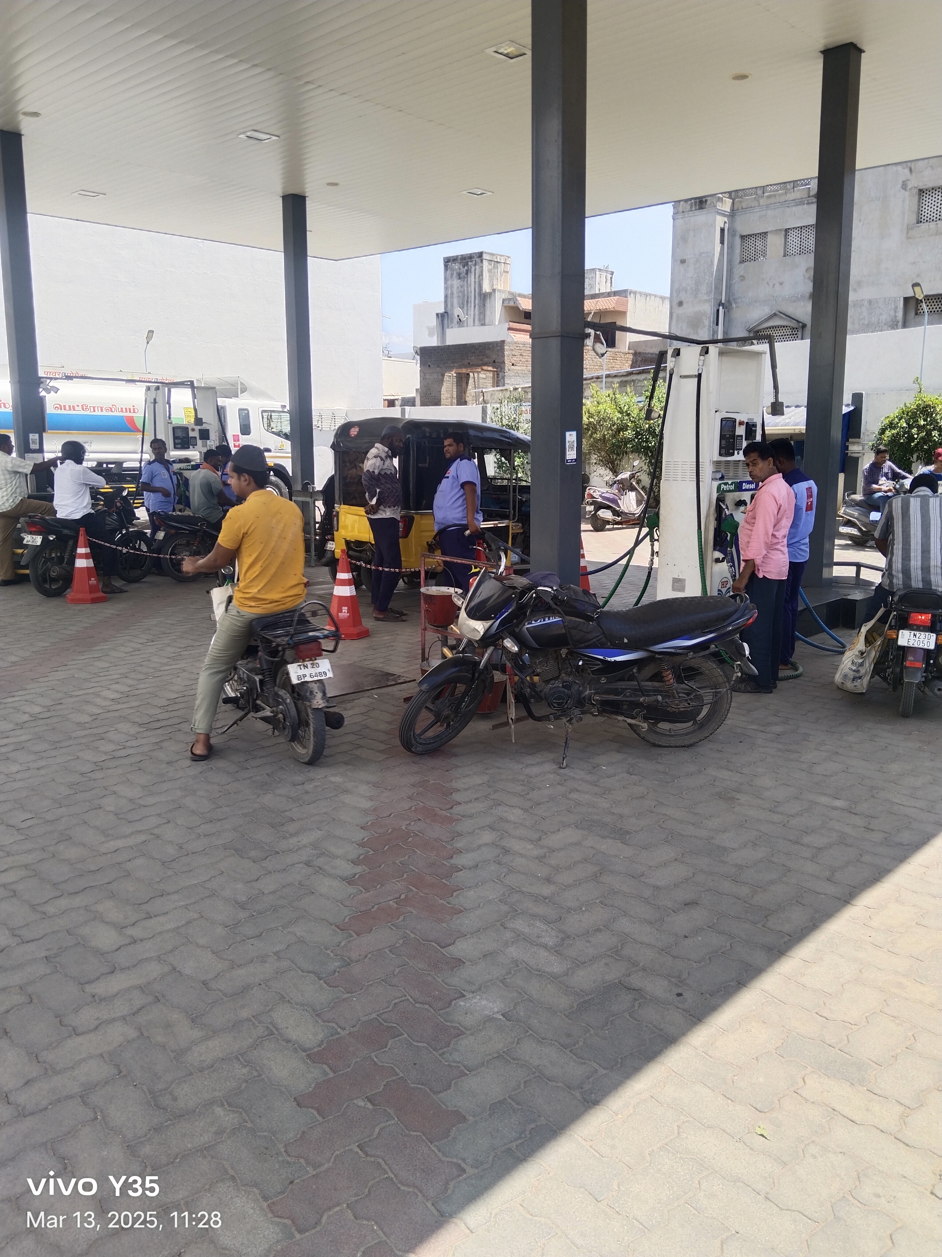 Hindustan Petroleum Corporation Limited - Vaniyambadi, Vellore